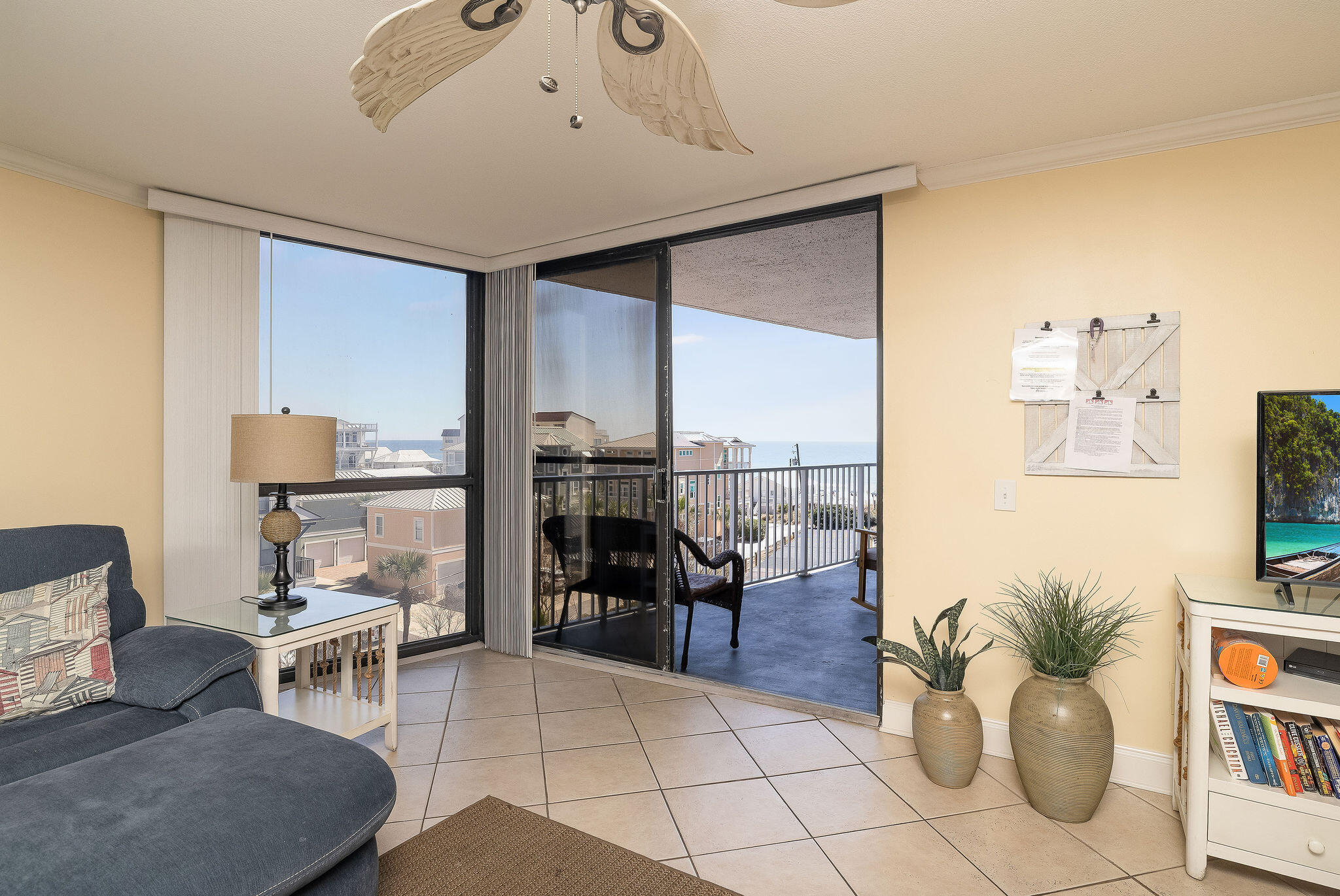 MAINSAIL CONDO PH 3 - Residential
