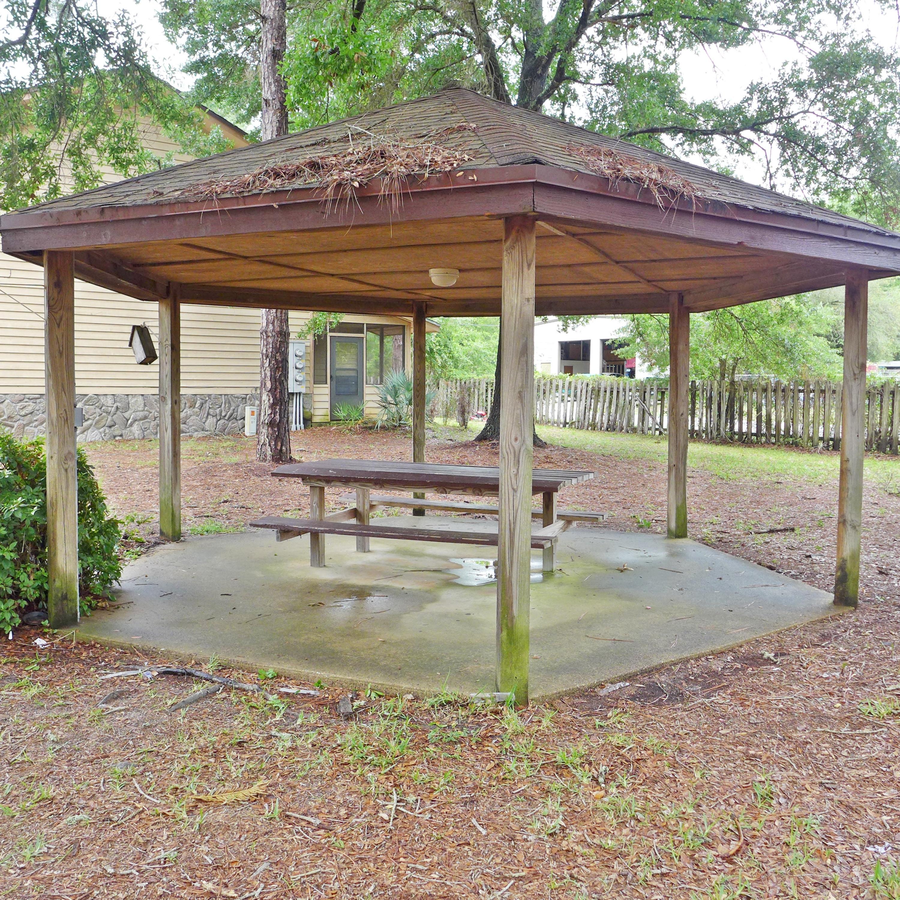 BROWNSVILLE STATION 2 - Residential Lease