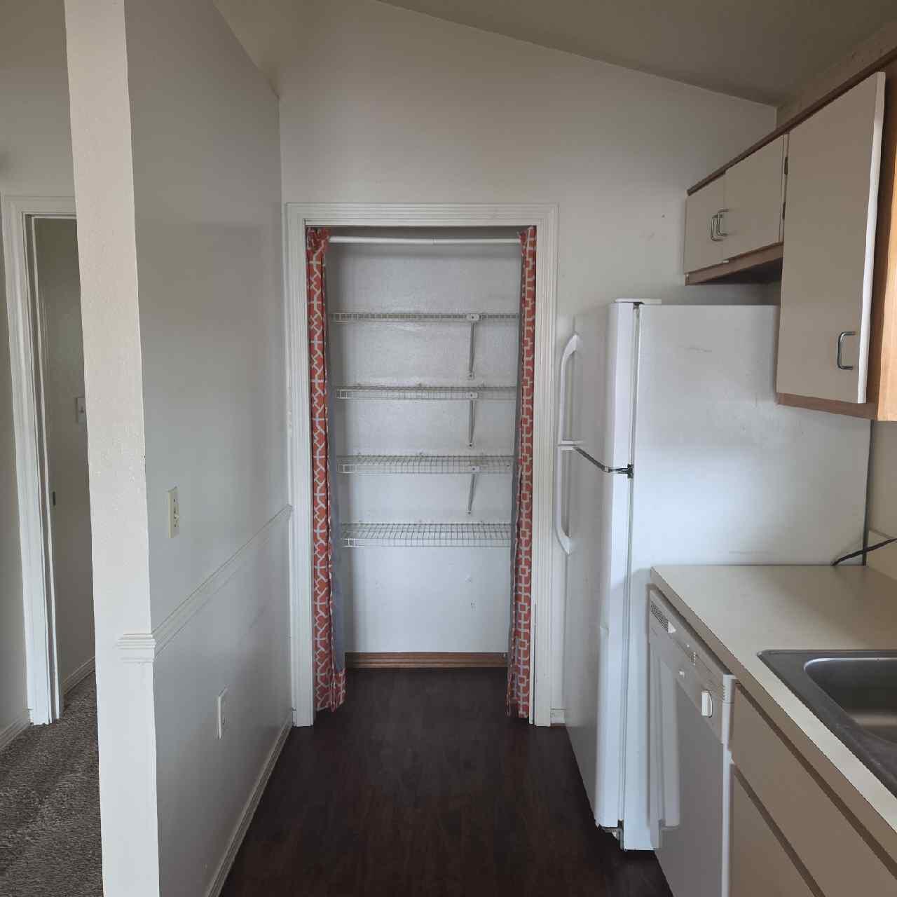 HANGRA WOODS 1ST ADDN - Residential Lease