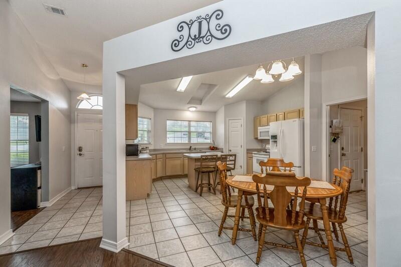 CRESTVIEW SUBURB (231000.00) - Residential