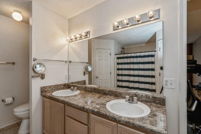 CRESTVIEW SUBURB (231000.00) - Residential