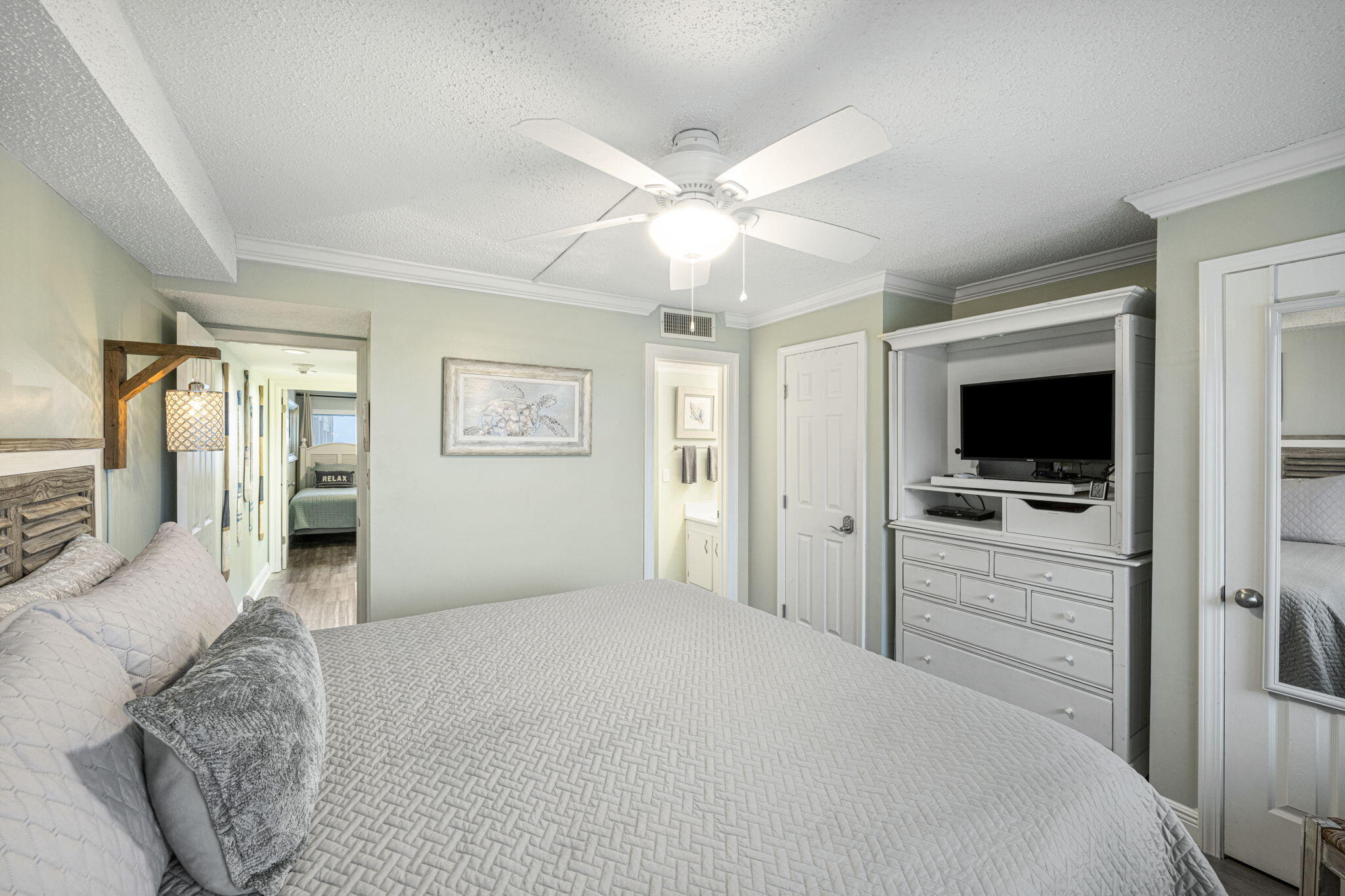 PINNACLE PORT - Residential