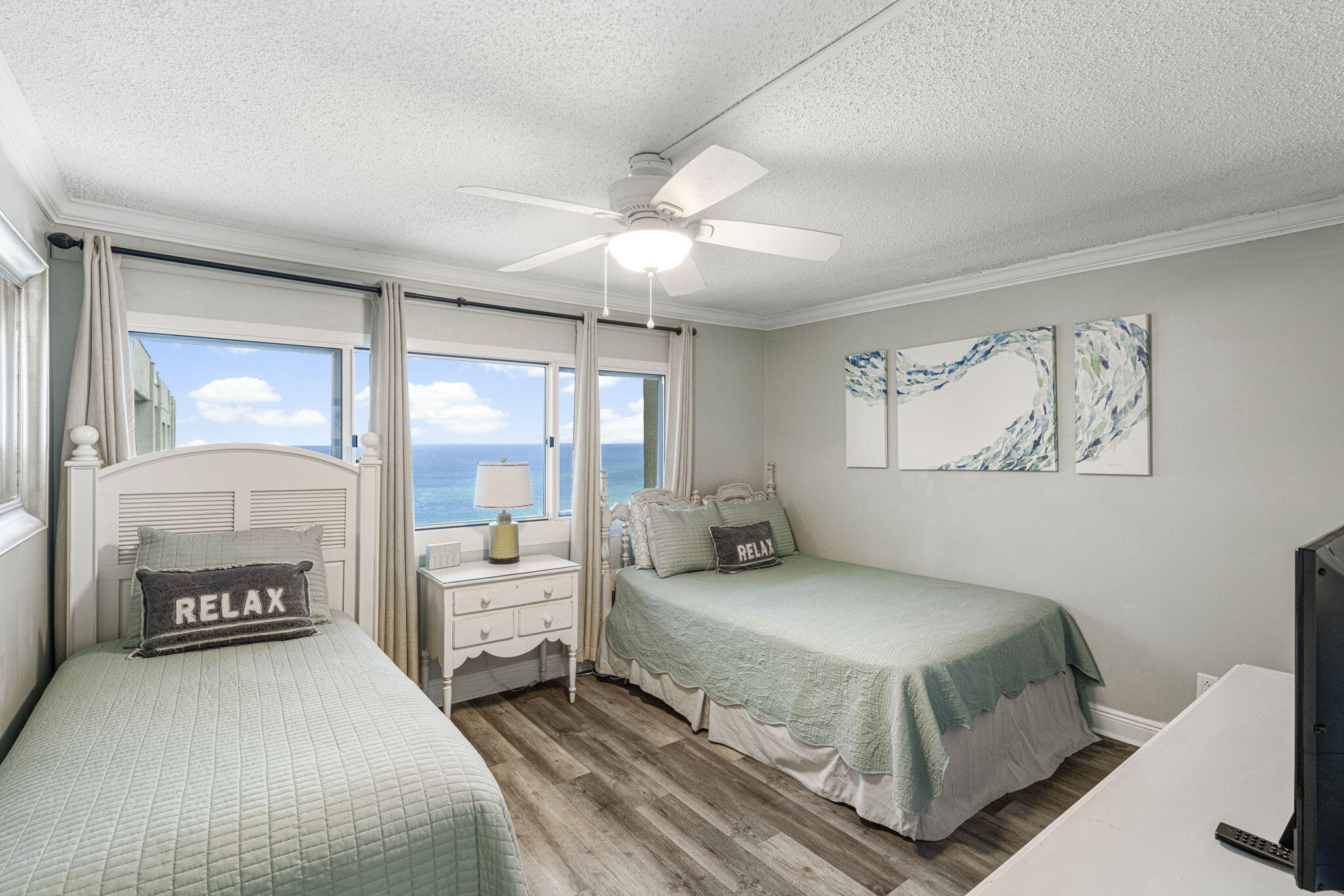 PINNACLE PORT - Residential