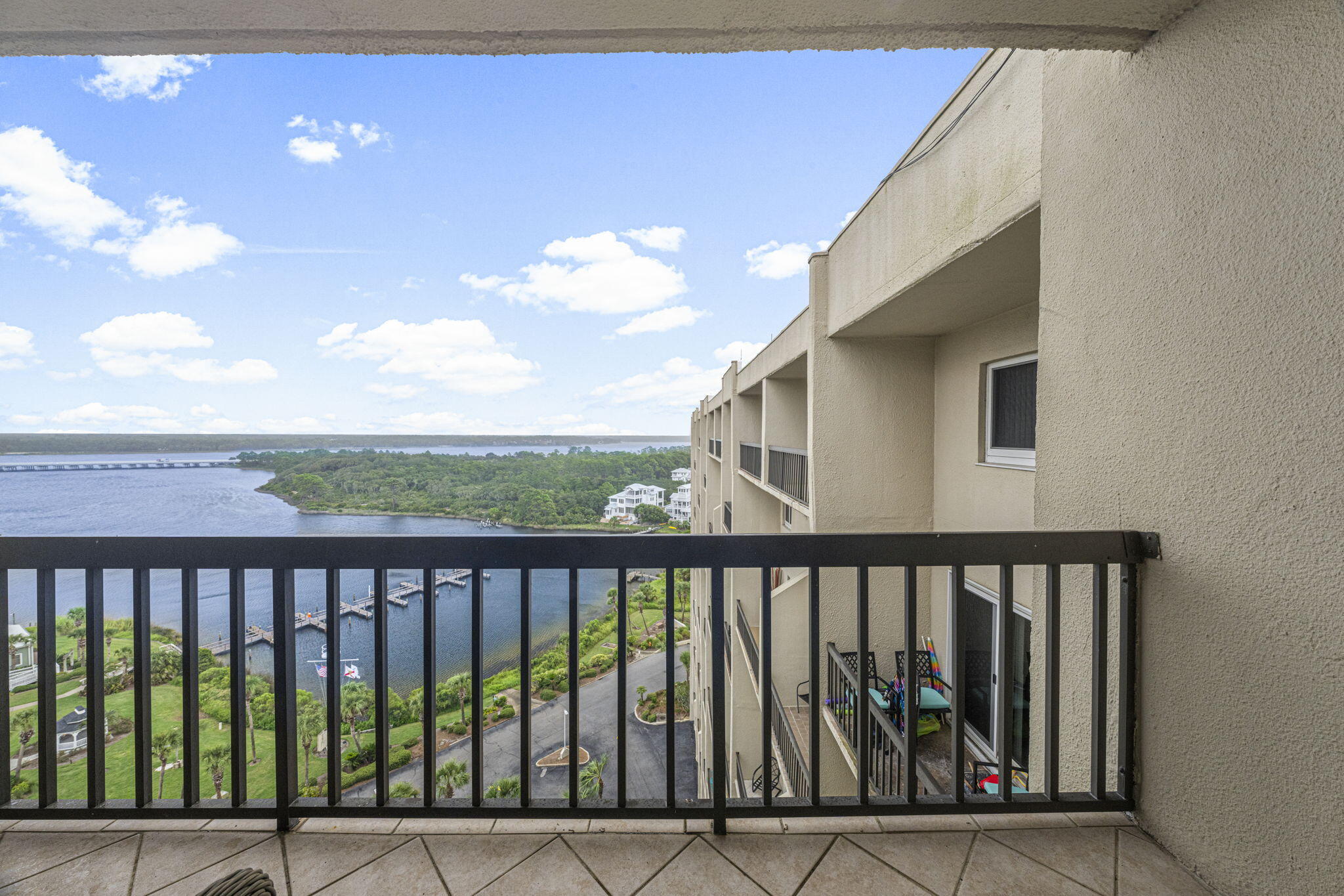 PINNACLE PORT - Residential