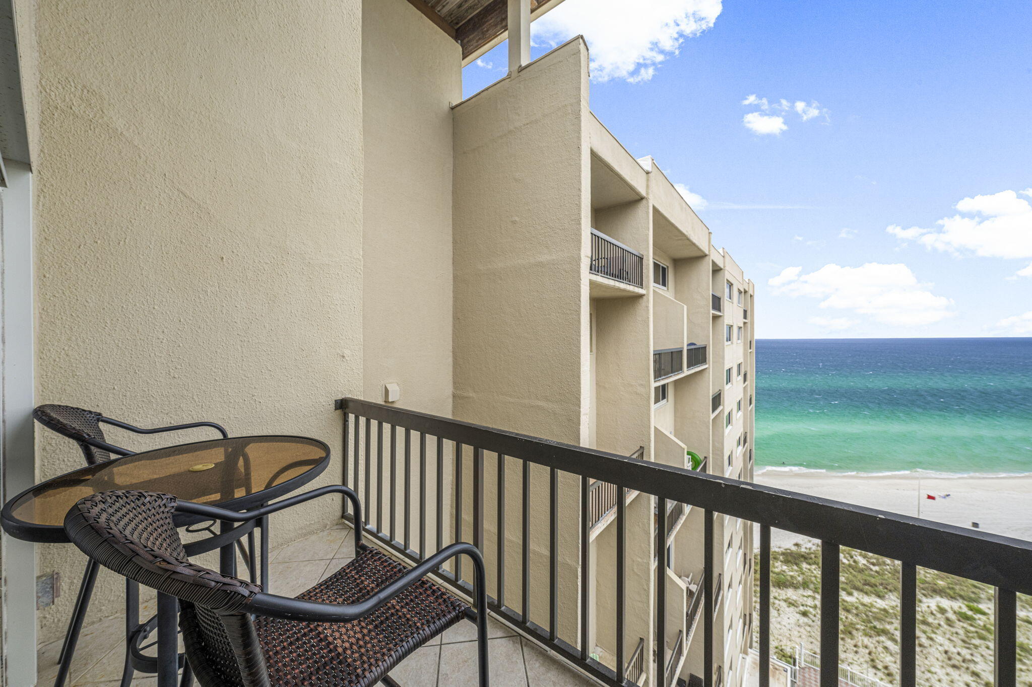 PINNACLE PORT - Residential