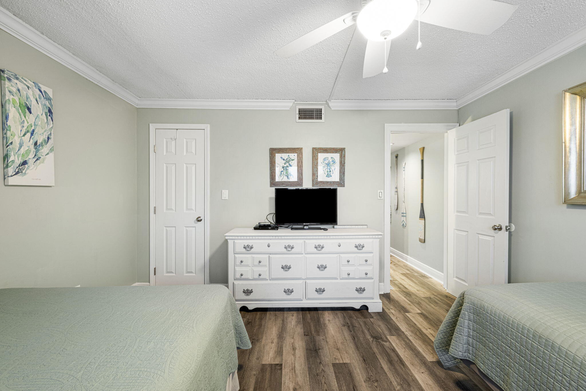 PINNACLE PORT - Residential