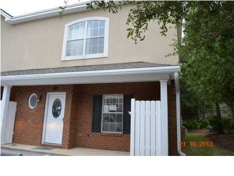 This large town home is conveniently located in the center of Niceville. Nearly 1700 square feet, this 3 bedroom 2 and 1/2 bath home has tile, carpet, an over sized kitchen with granite top, separate breakfast nook and large living room. Bedrooms are upstairs and carpeted. Master has built in TV shelving and a master bath. Remaining two rooms share the second bath. Call today for your showing! Employees and family members residing with employees of JPMorgan Chase Bank, N.A, its affiliates or subsidiaries are strictly prohibited from directly or indirectly purchasing any property owned by JPMorgan Chase Bank, N.A.