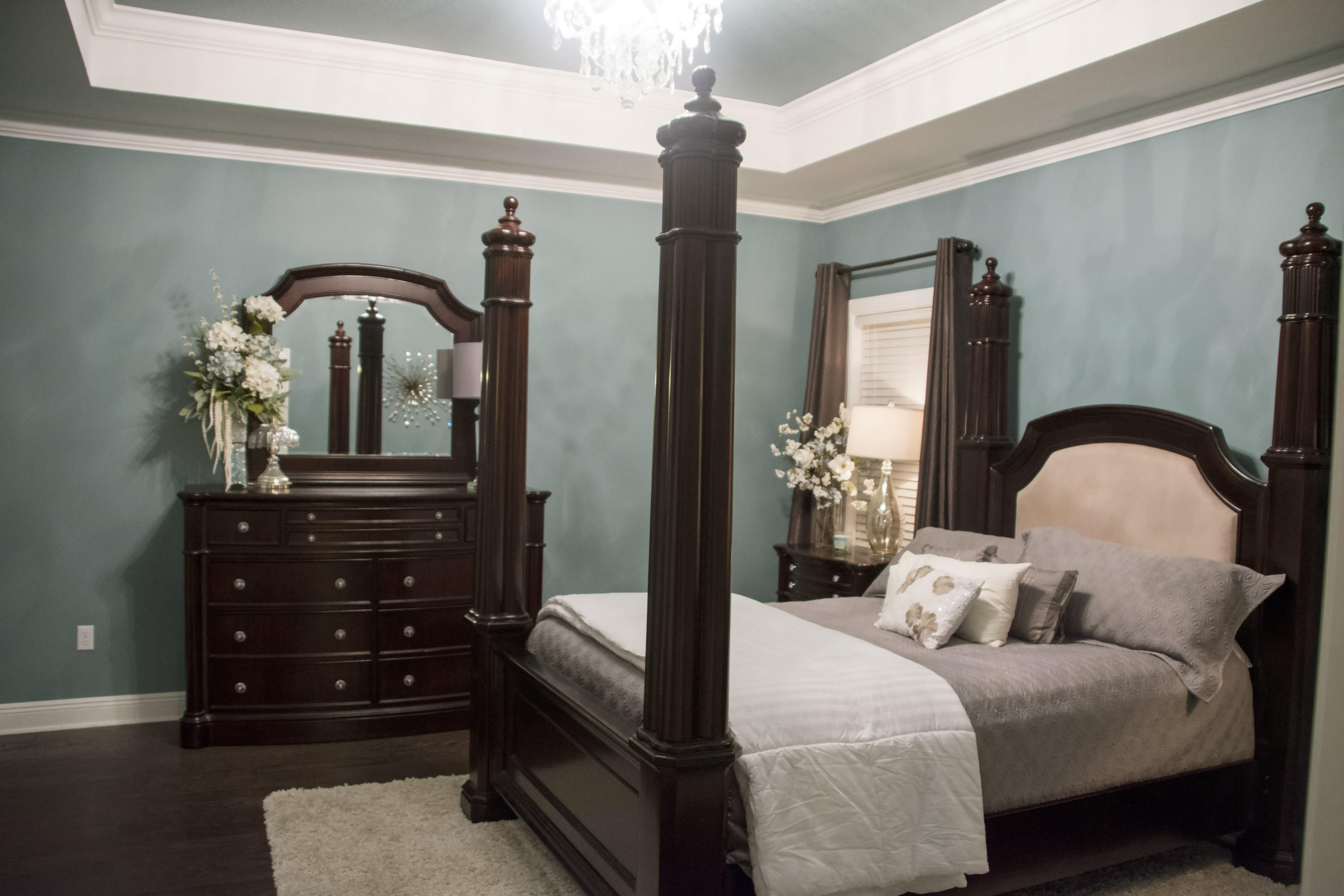 Pt Washington Estates - Residential