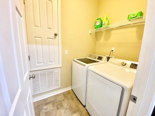HERITAGE MANOR - Residential Lease