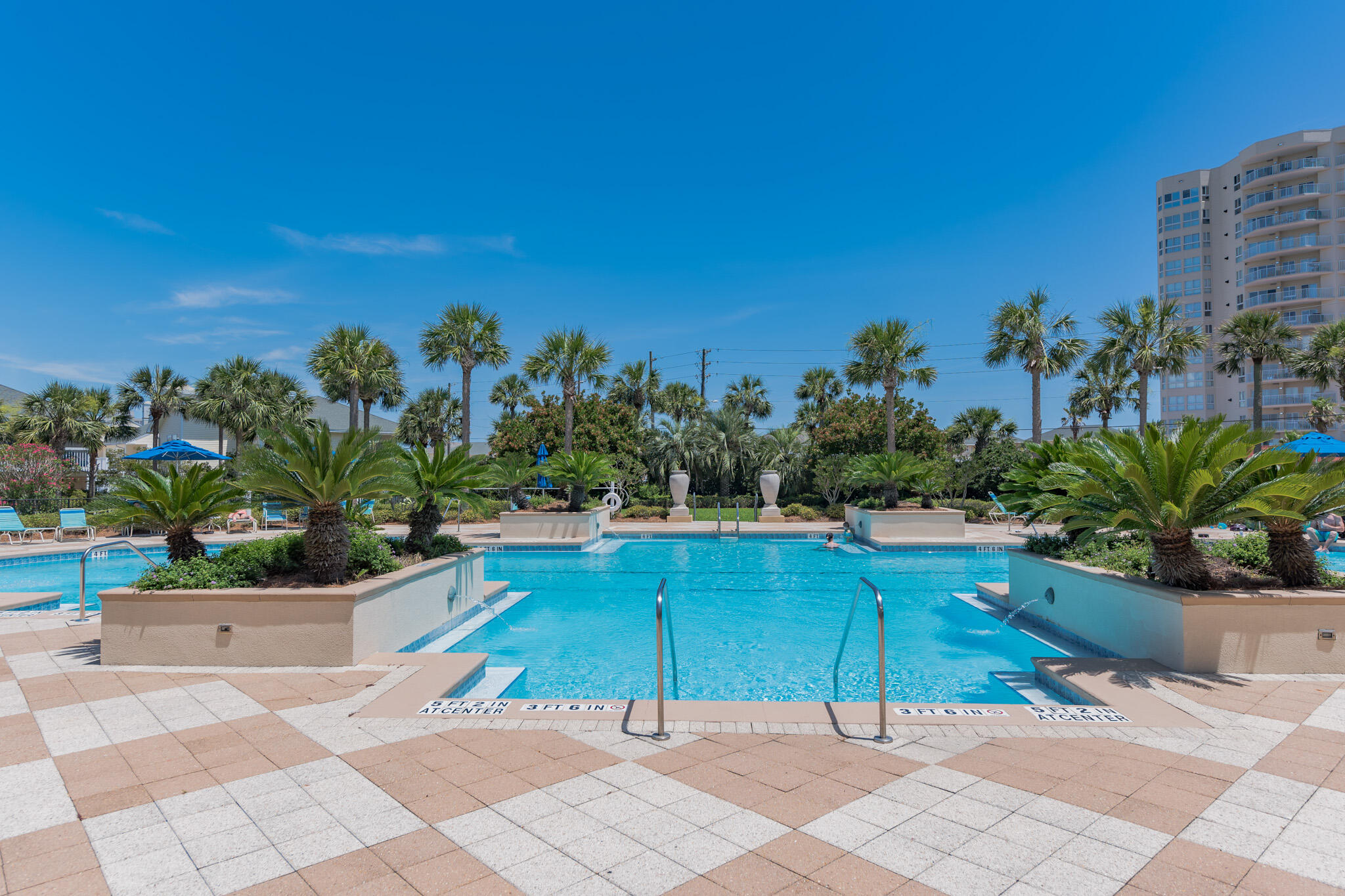 HARBOR LANDING - Residential