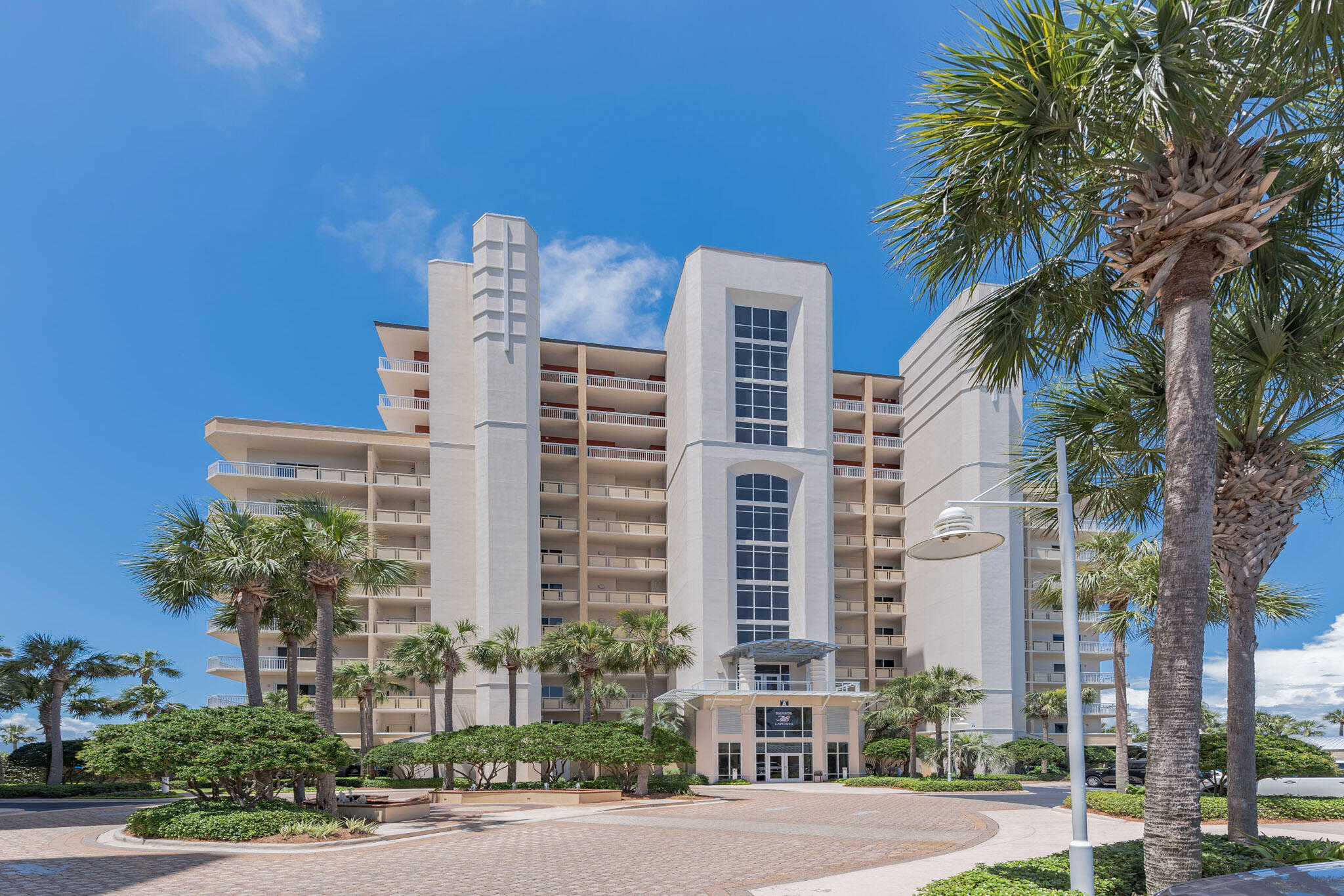 HARBOR LANDING - Residential