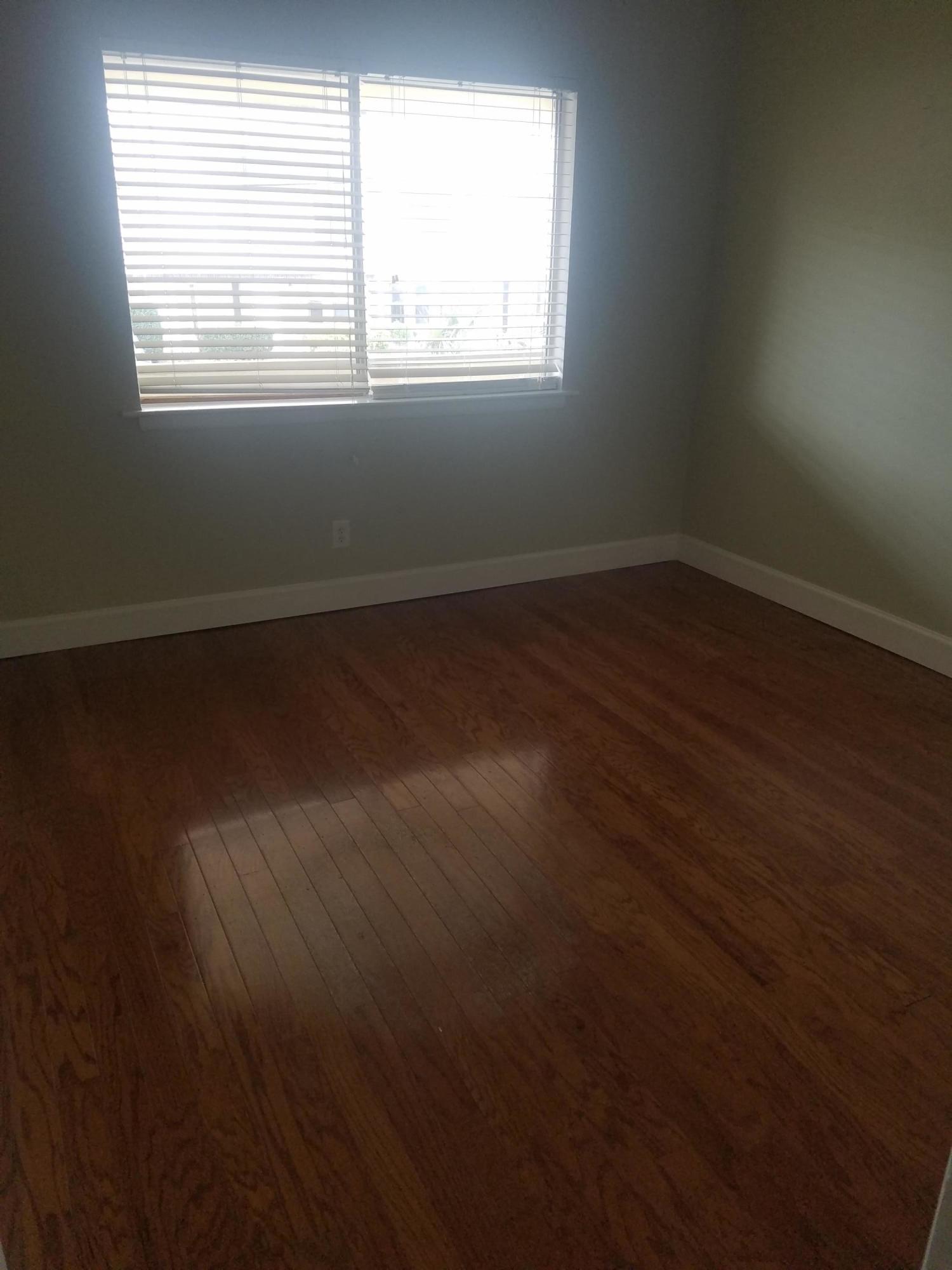 BAYVIEW WATERS CONDO - Residential