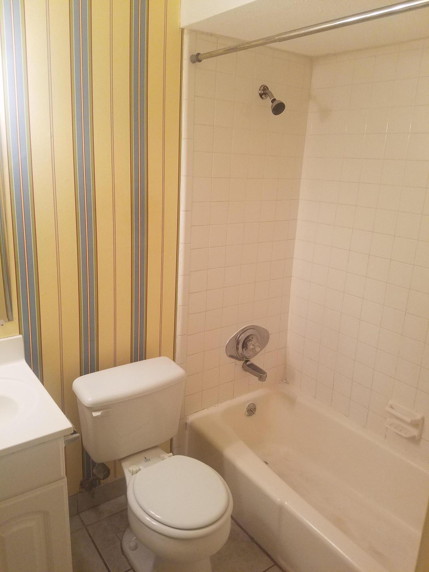 BAYVIEW WATERS CONDO - Residential