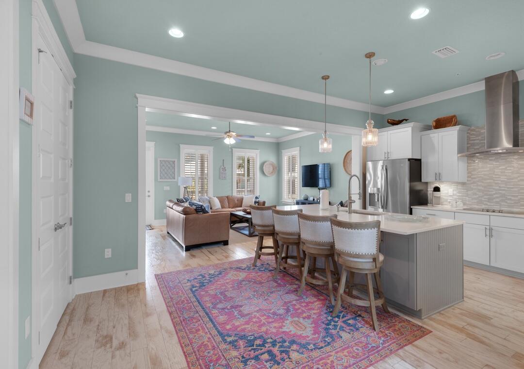 BY THE SEA - Residential