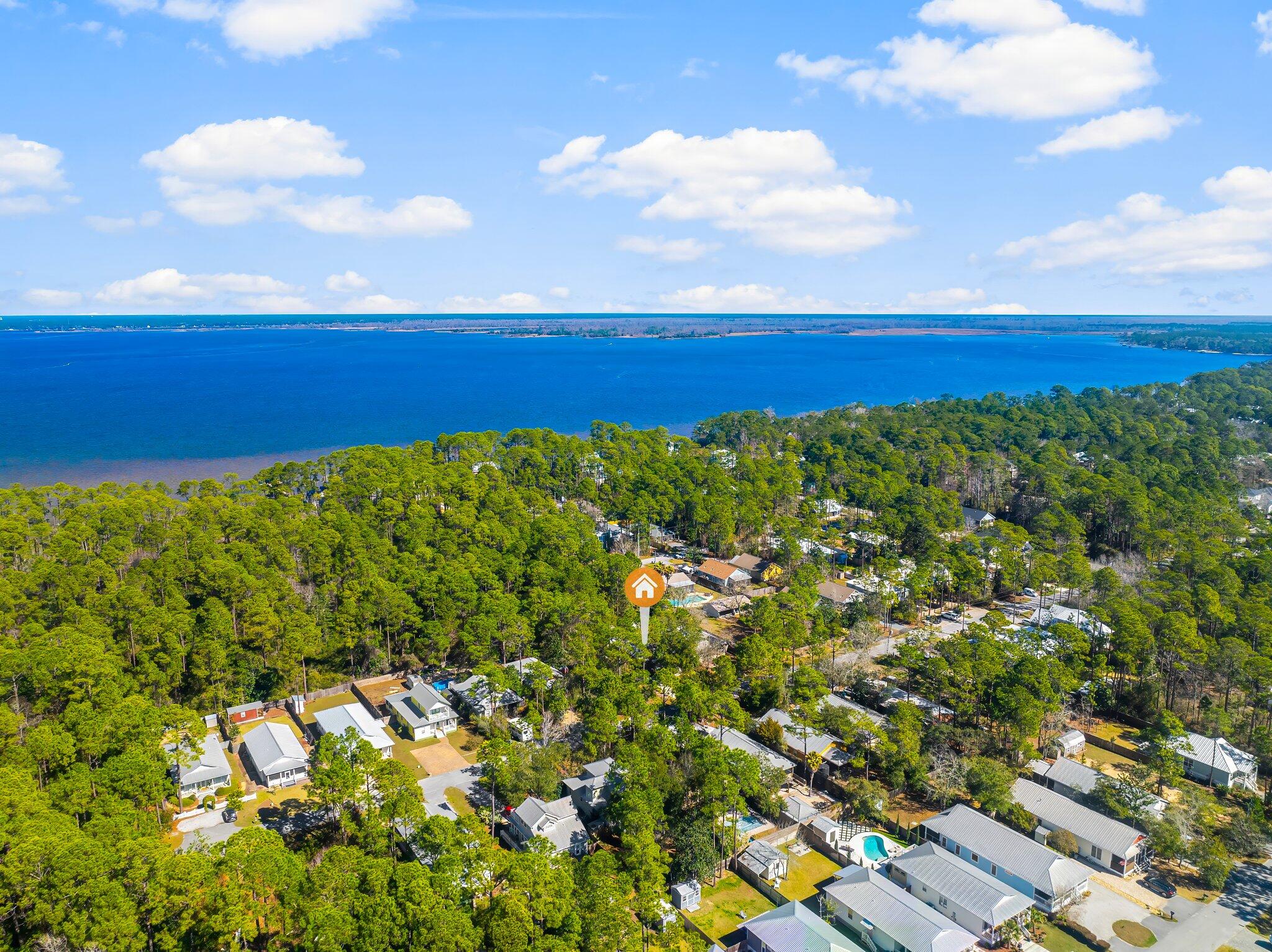 MAGNOLIA BEACH - Residential