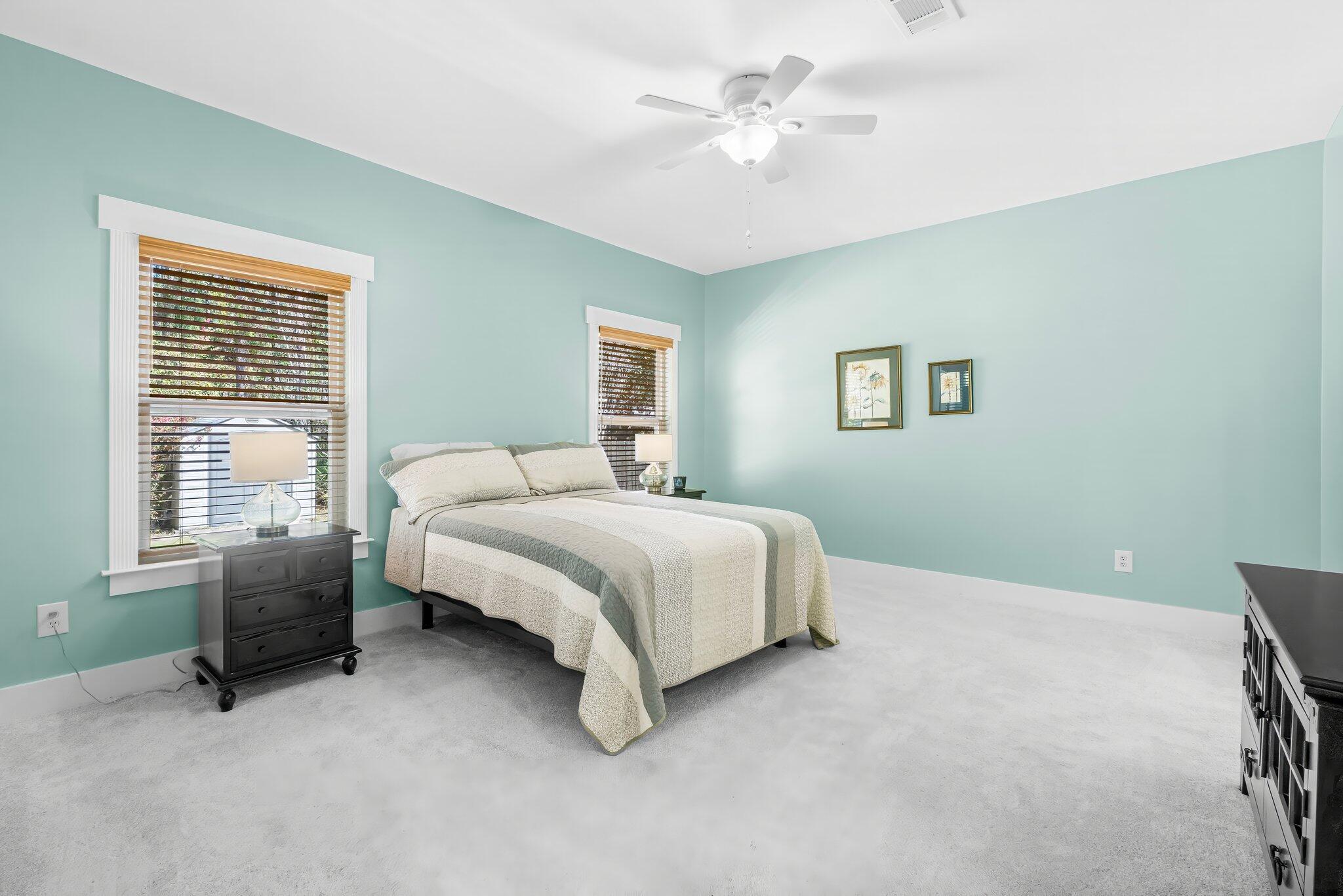 MAGNOLIA BEACH - Residential