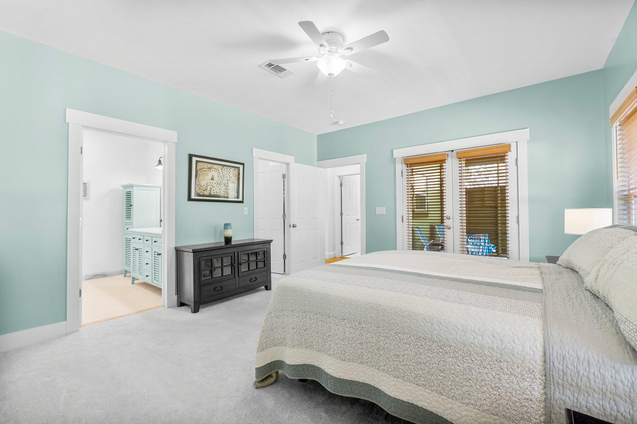 MAGNOLIA BEACH - Residential