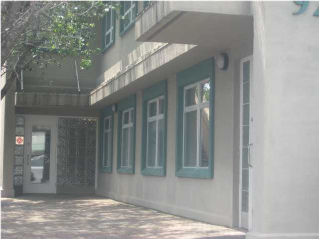 PRICE REDUCED! MEDICAL OR PROFESSIONAL OFFICE LOCATED NEAR FORT WALTON BEACH MEDICAL CENTER AND WHITE-WILSON CLINIC..2 DOCTOR'S OFFICES, 4 OVER-SIZED EXAM ROOMS/OFFICES, SPACIOUS WAITING ROOM, RECEPTIONIST AREA, LARGE NURSE'S STATION, BREAKROOM, PRIVATE EMPLOYEE'S ENTRANCE..TRIPLE NET CHARGES APPROX $2.00SF..PLENTY OF PARKING..