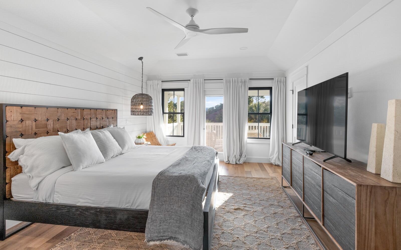 BEACH HIGHLAND 1ST ADD - Residential