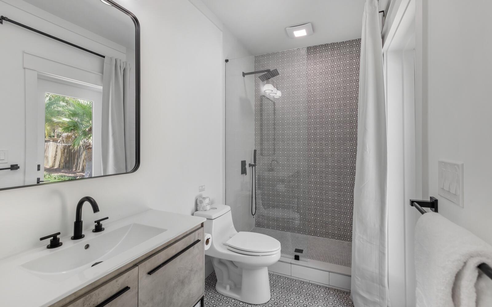 BEACH HIGHLAND 1ST ADD - Residential