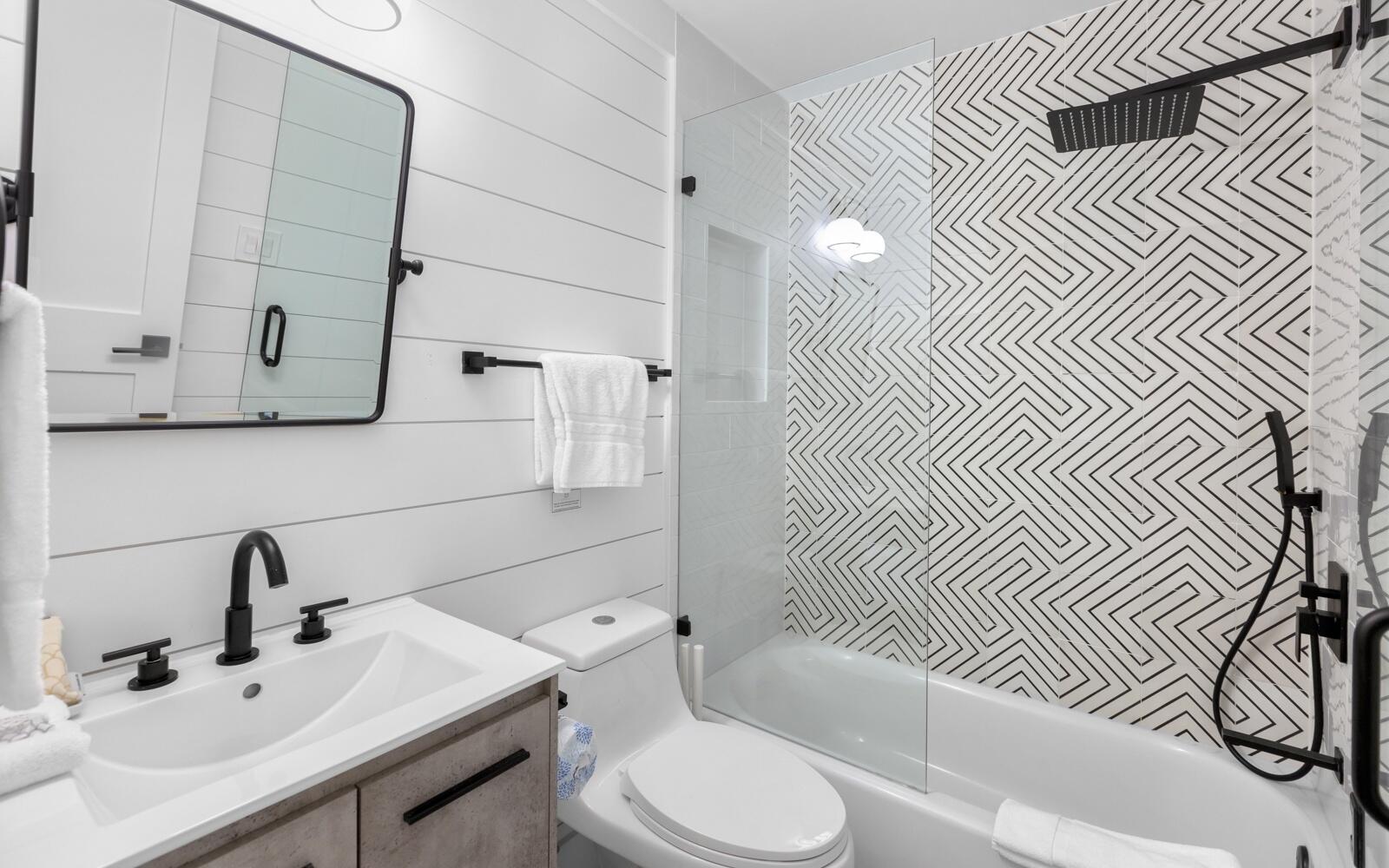 BEACH HIGHLAND 1ST ADD - Residential