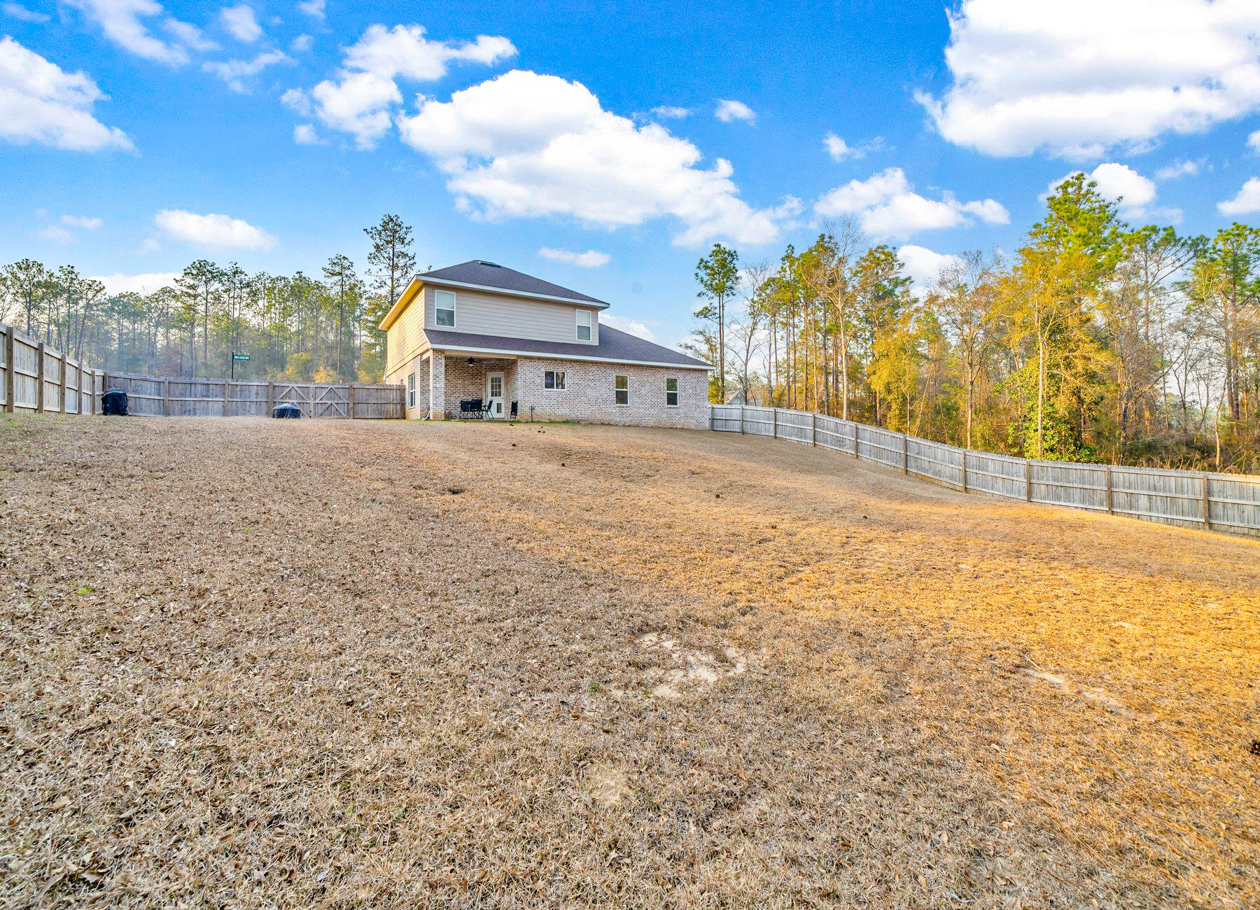 Nature Lake - Residential