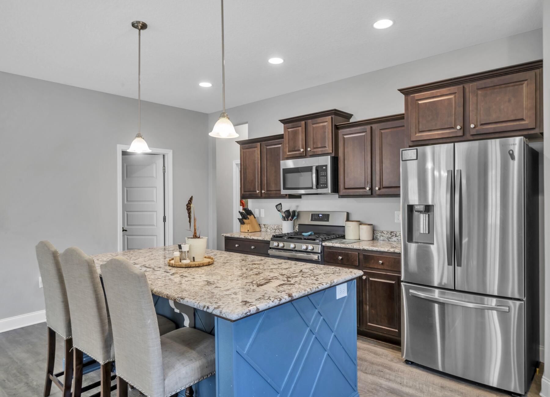 Nature Lake - Residential