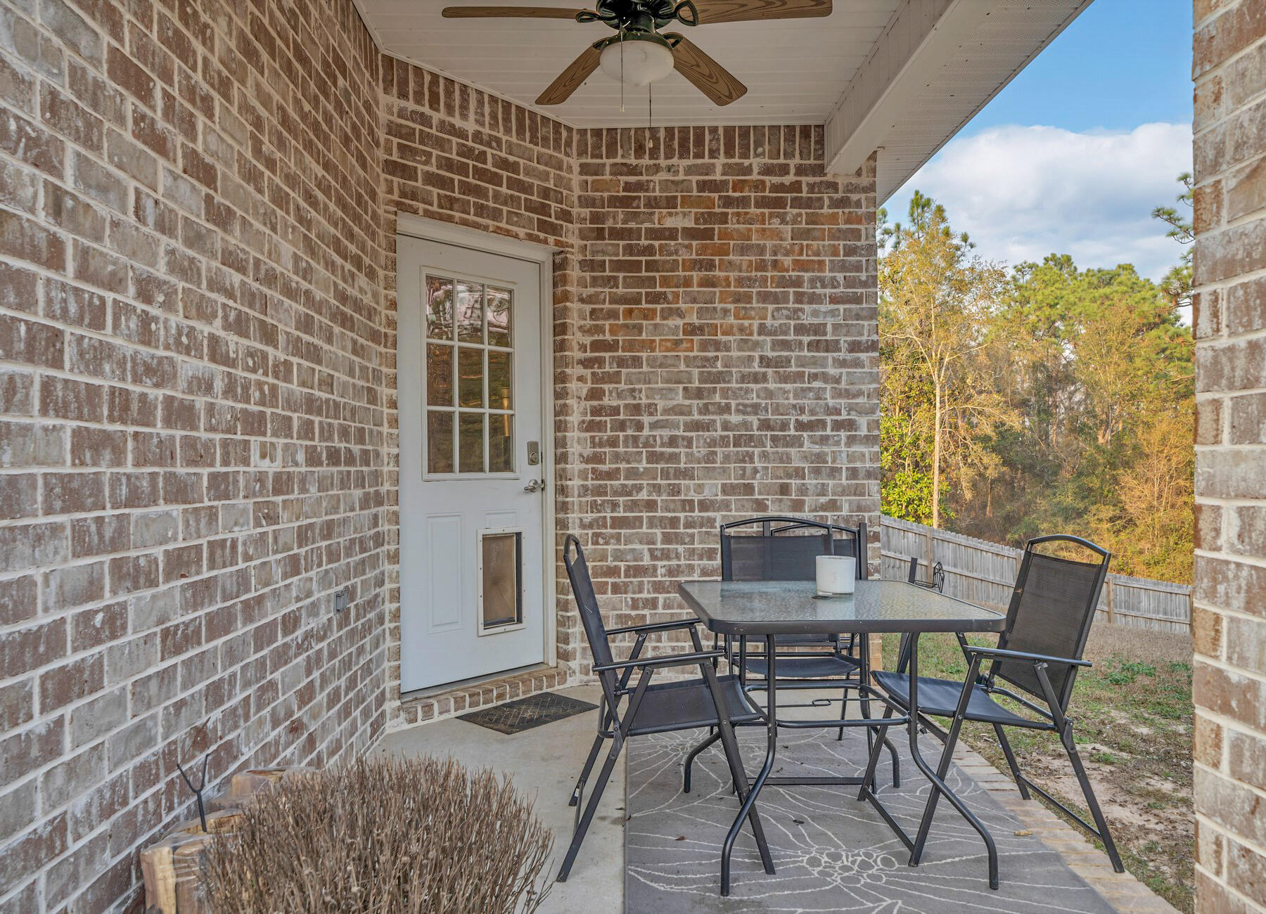 Nature Lake - Residential