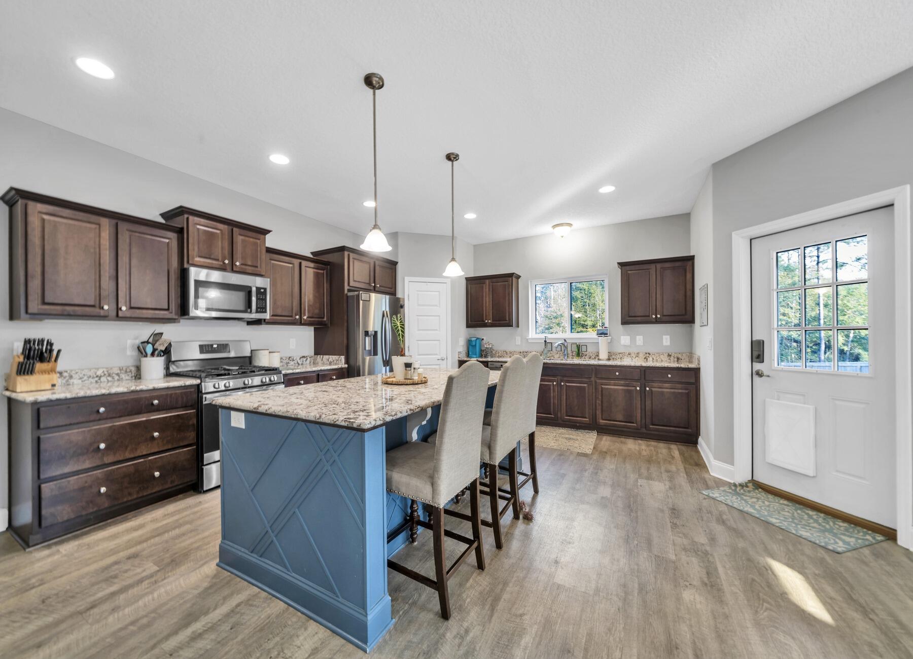 Nature Lake - Residential