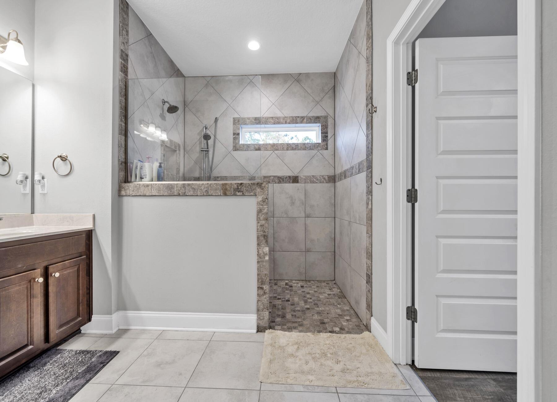 Nature Lake - Residential