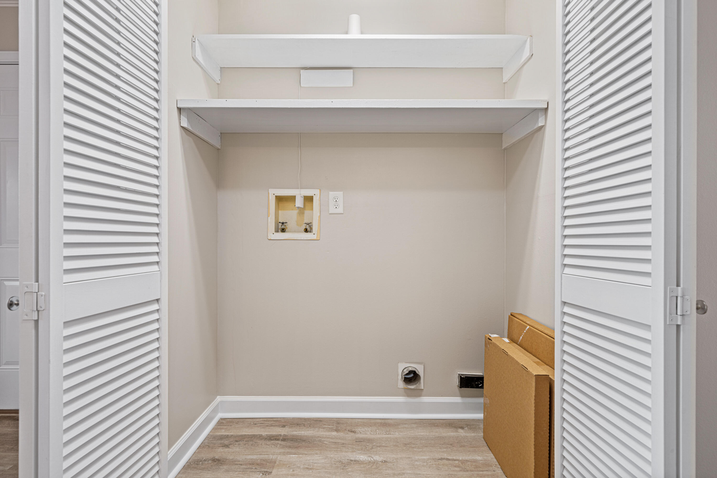 KENWOOD S/D 3RD ADDN - Residential
