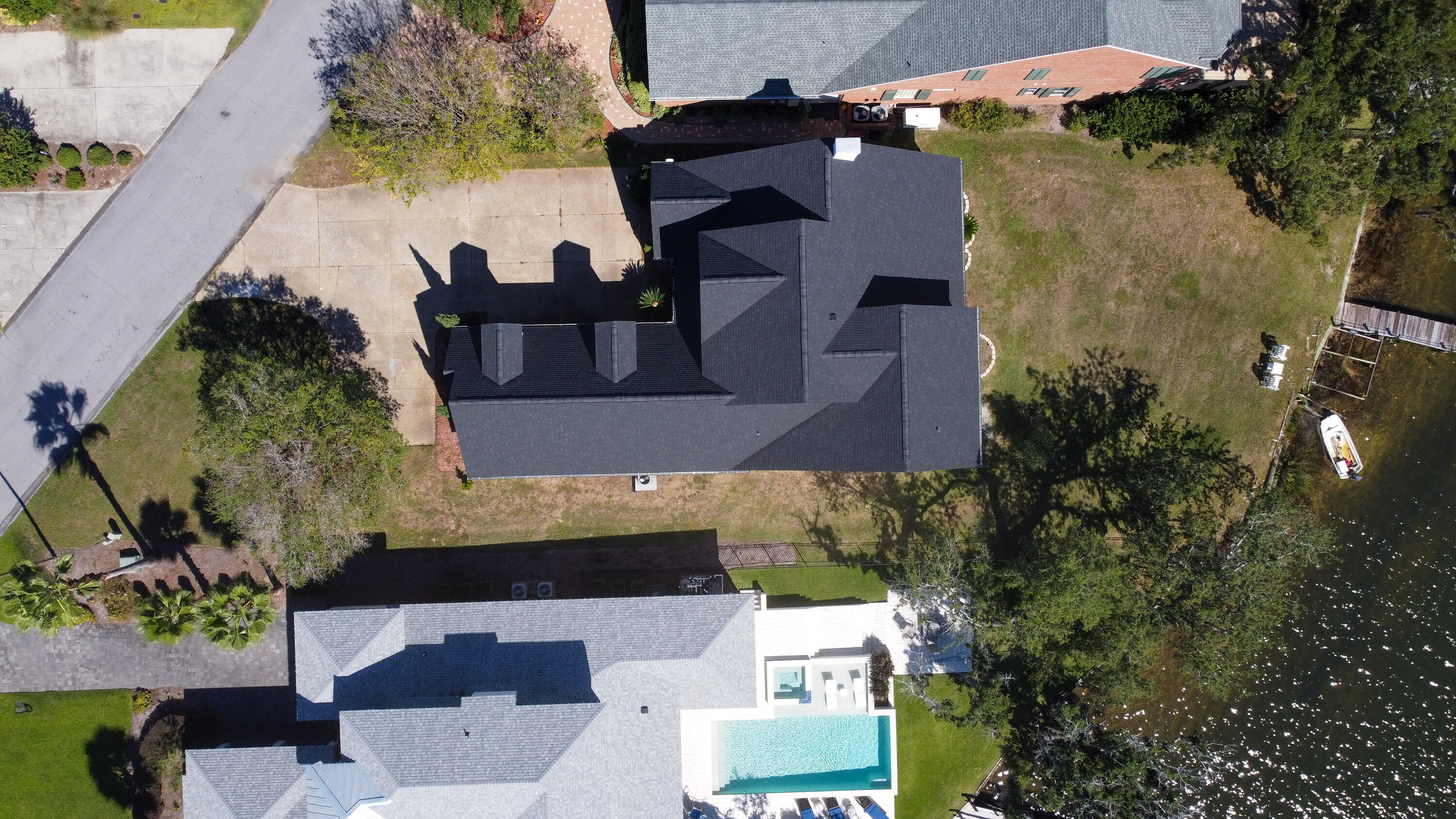 2502 Country Club Drive