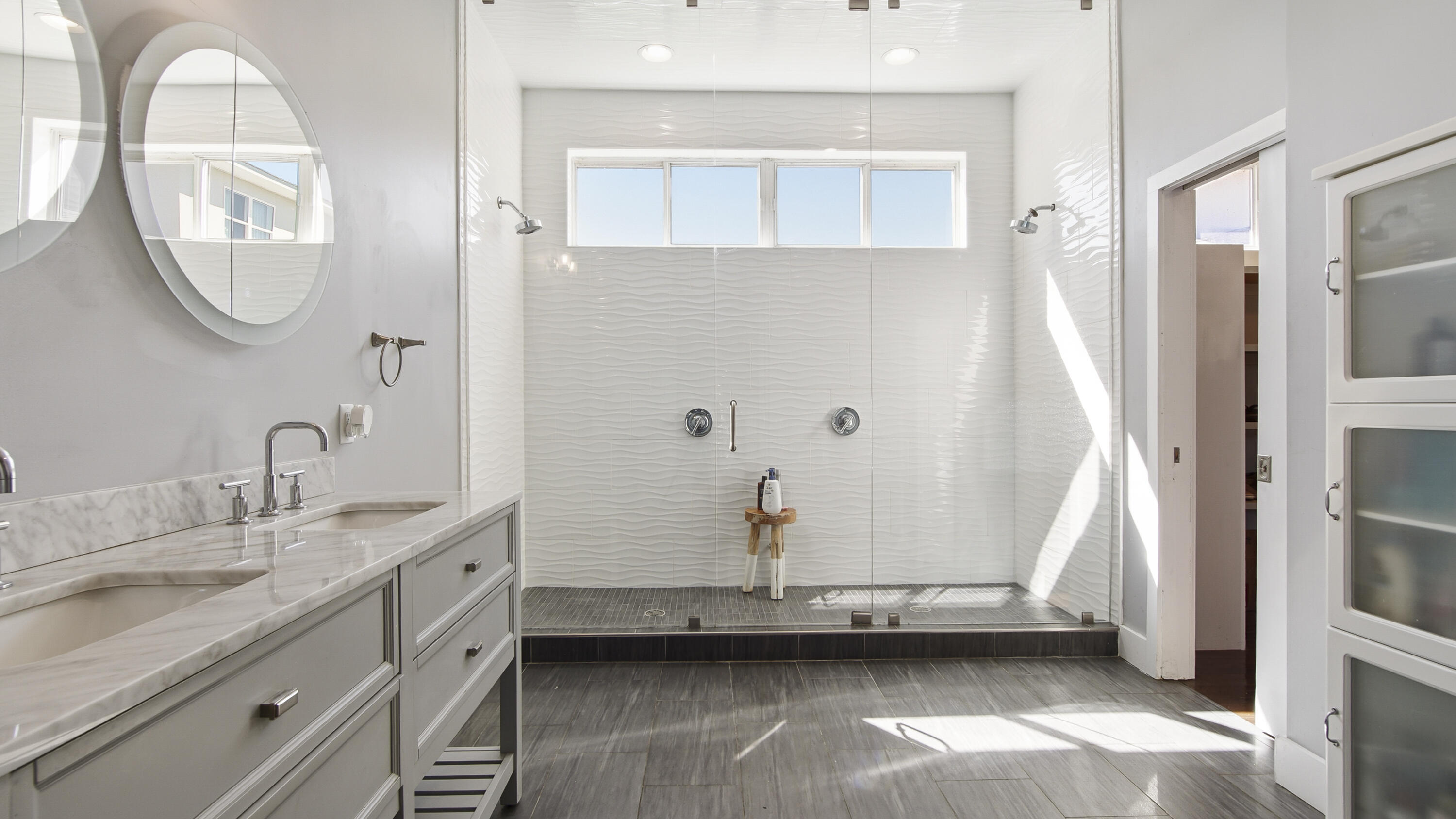 LEISURE SHORES/ Panama Country Club - Residential