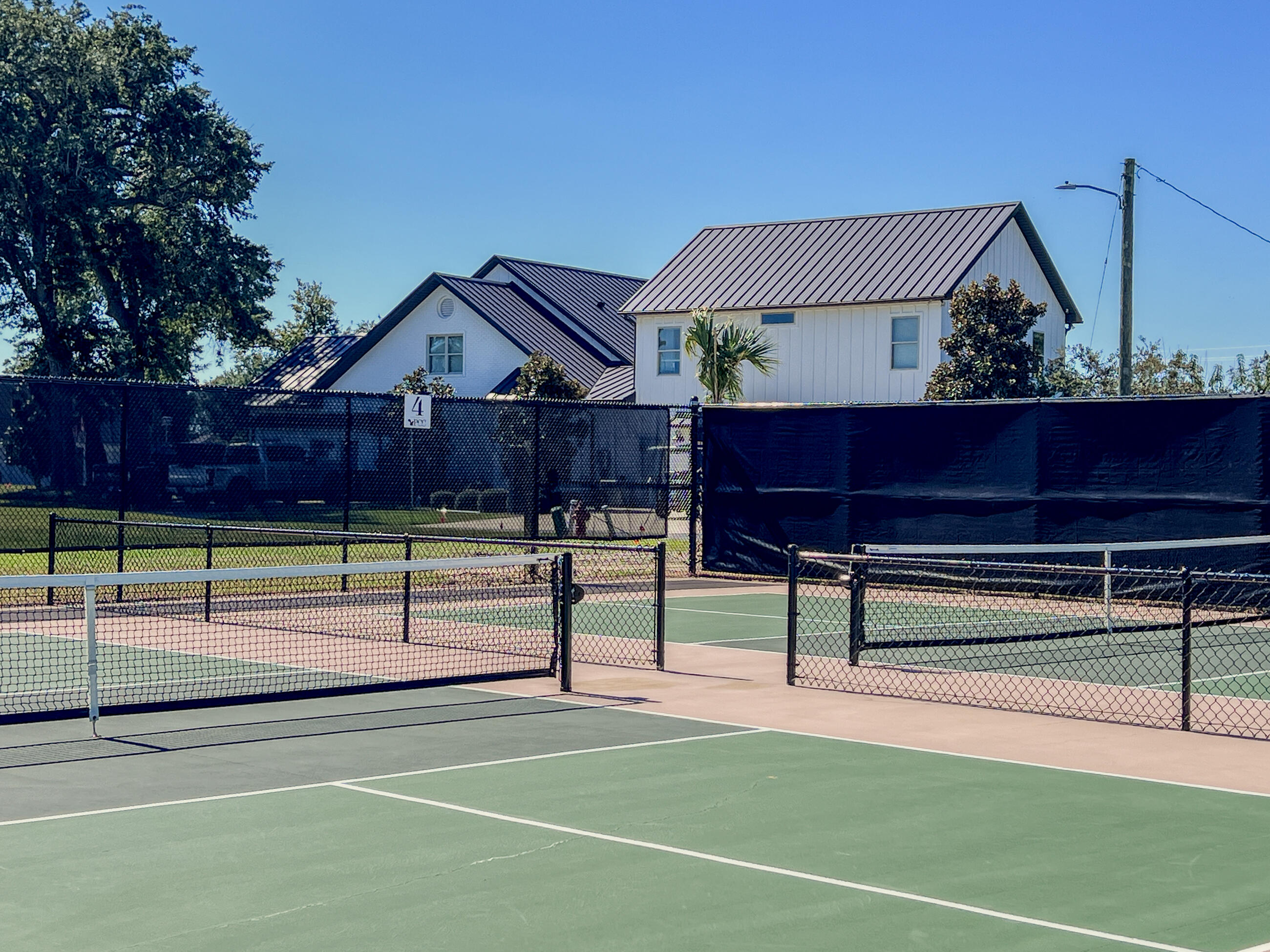 LEISURE SHORES/ Panama Country Club - Residential