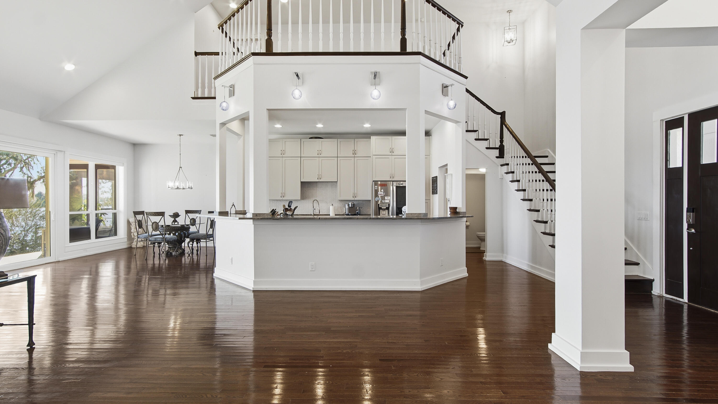 LEISURE SHORES/ Panama Country Club - Residential