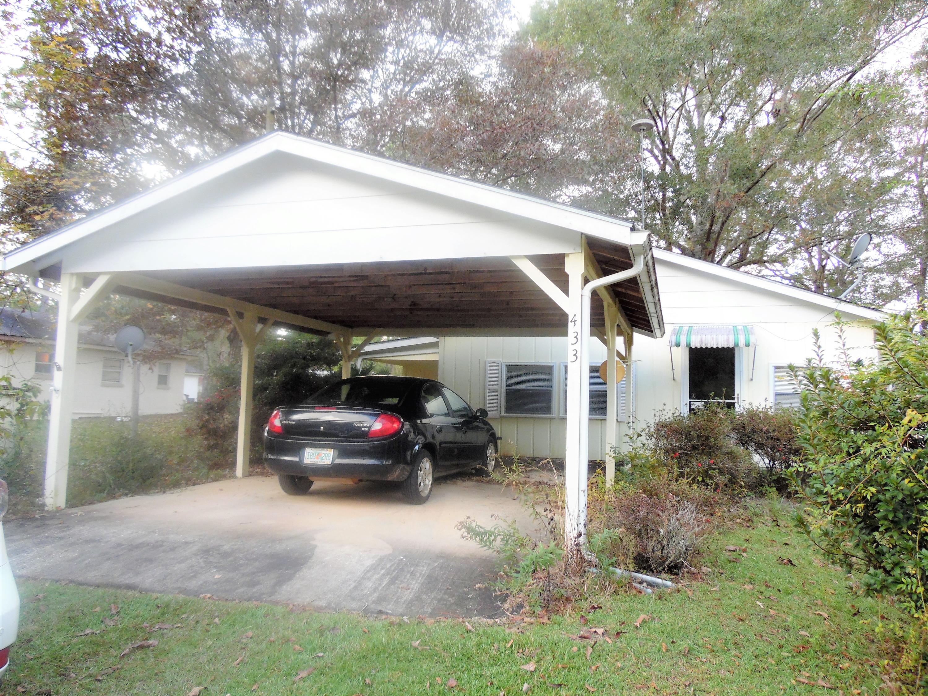 CHRISTIAN LIFE CENTER 1 UNREC - Residential