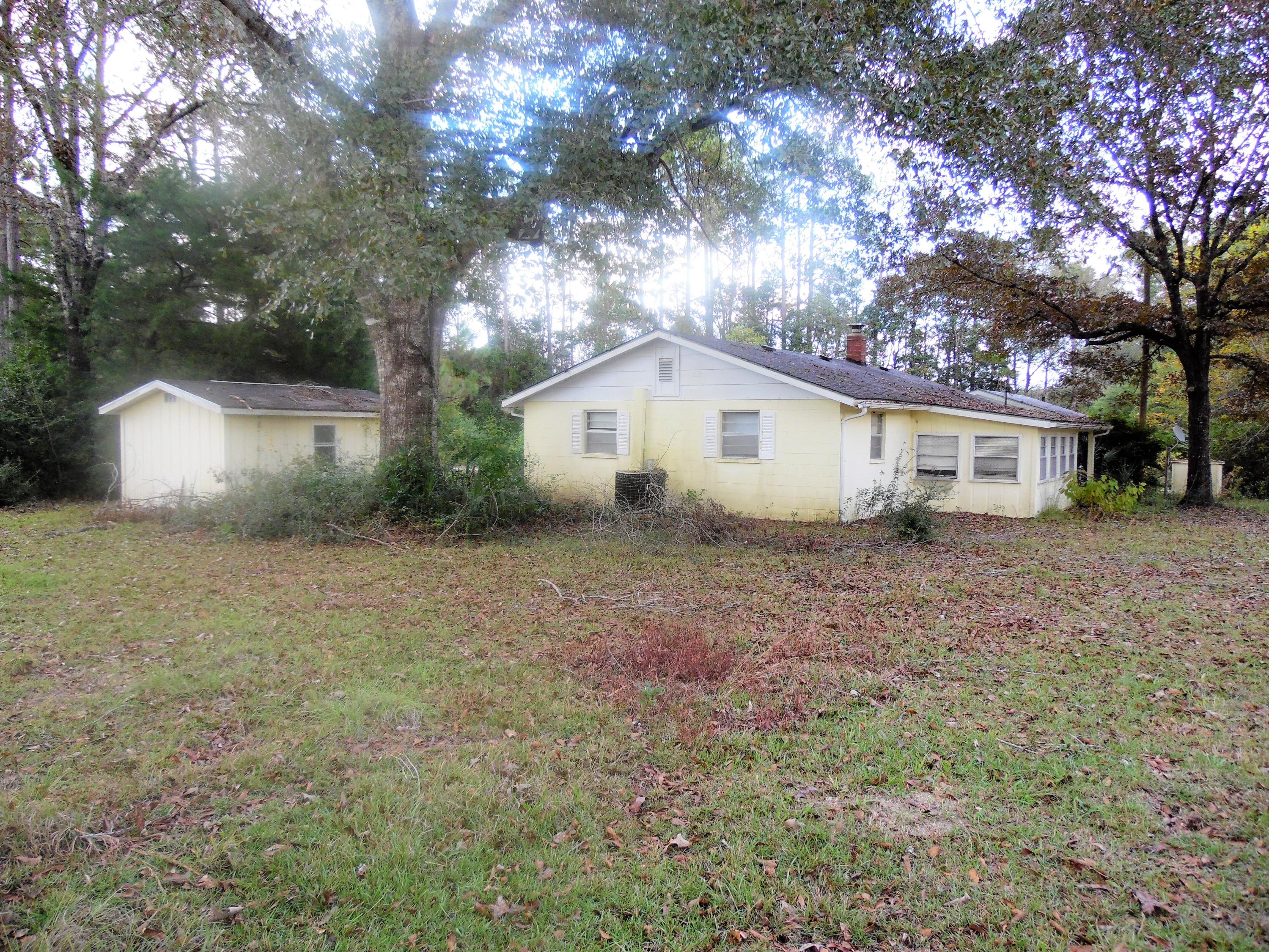 CHRISTIAN LIFE CENTER 1 UNREC - Residential