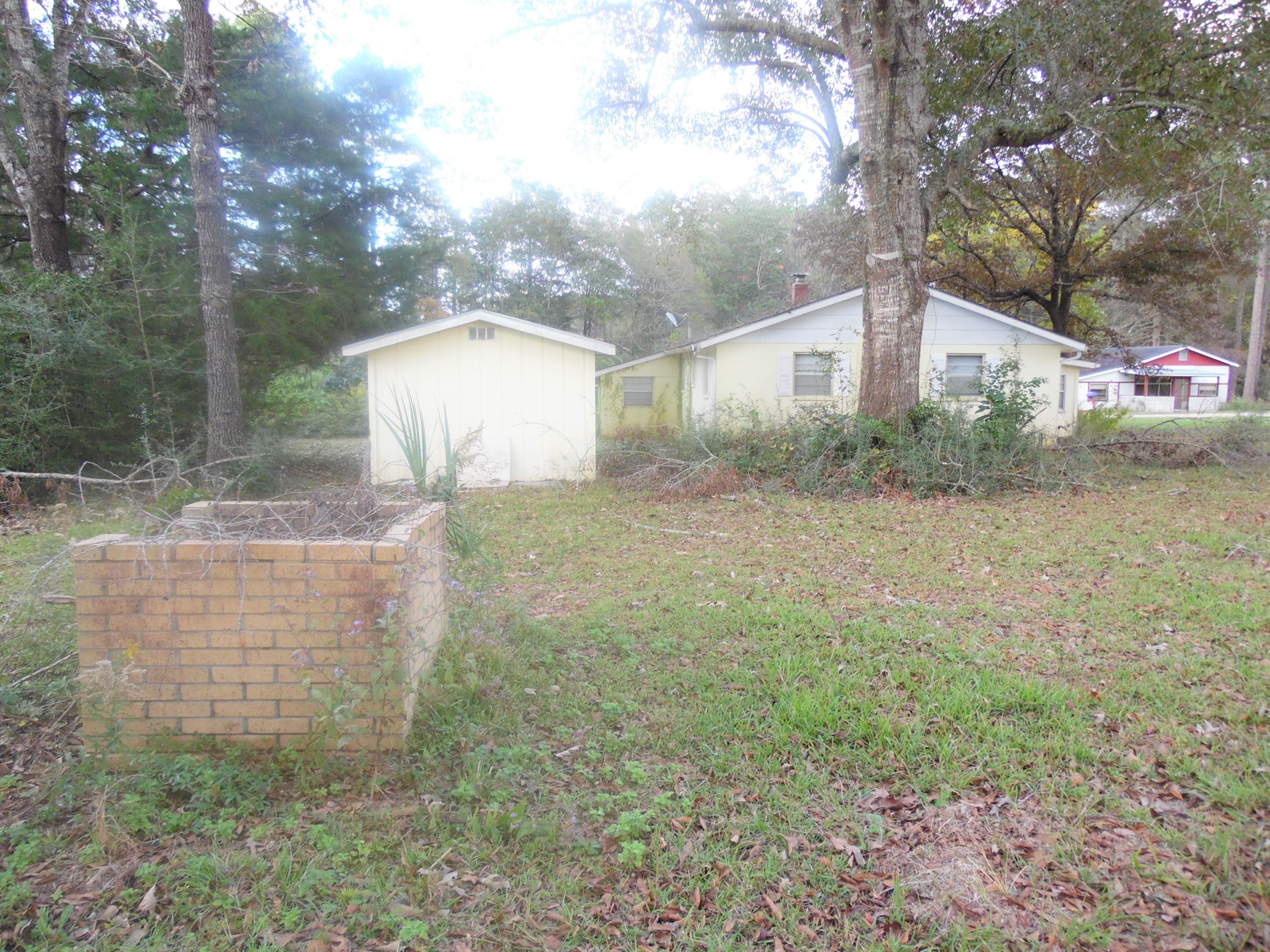 CHRISTIAN LIFE CENTER 1 UNREC - Residential