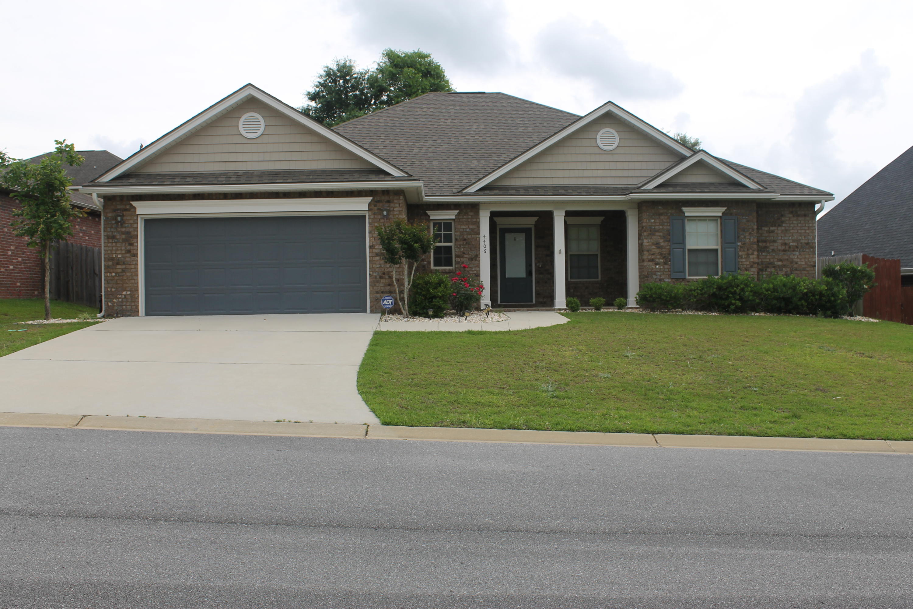 DUGGAN POND ESTATES - Residential