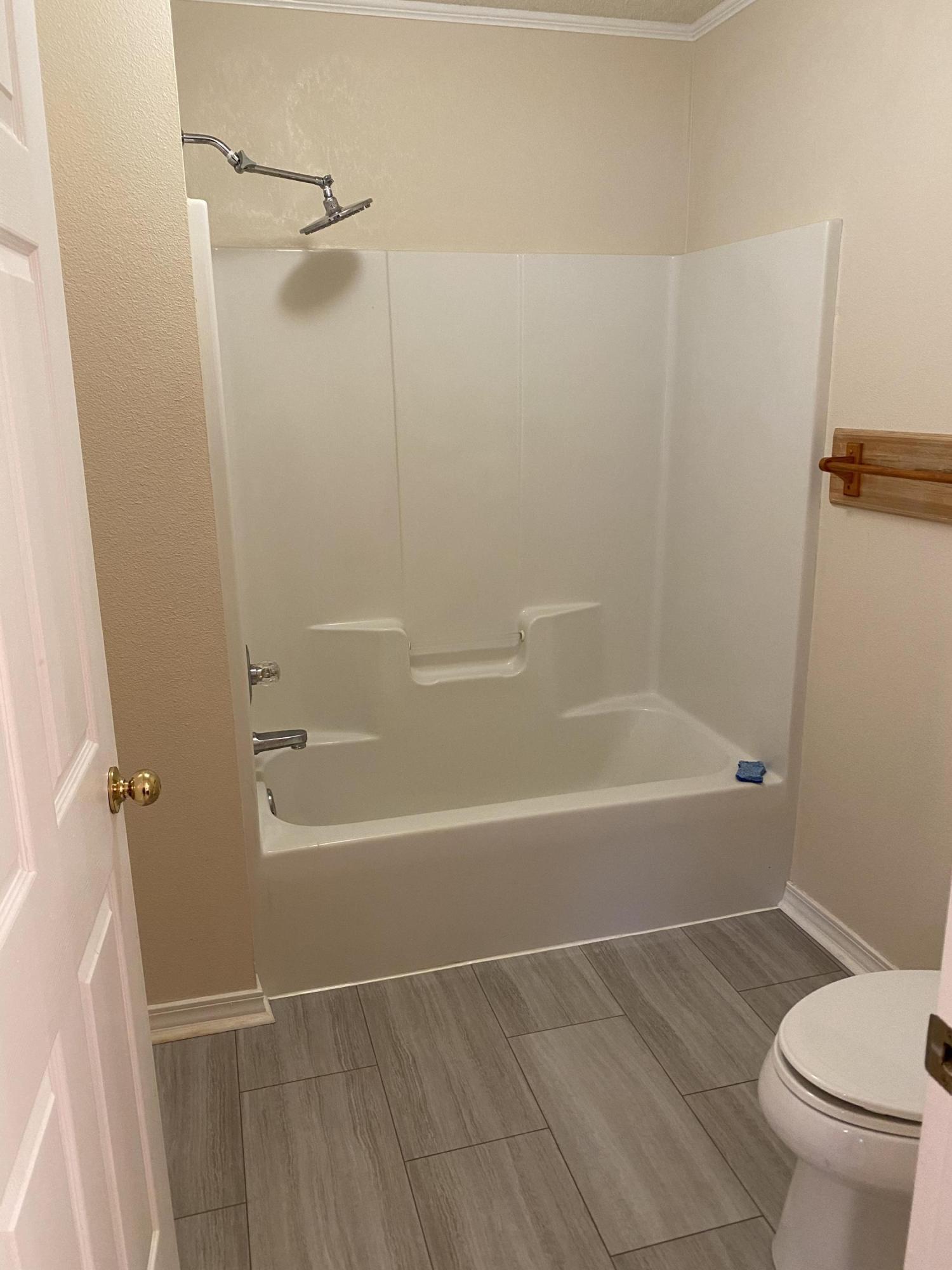 HAMPTON RIDGE ESTATES - Residential