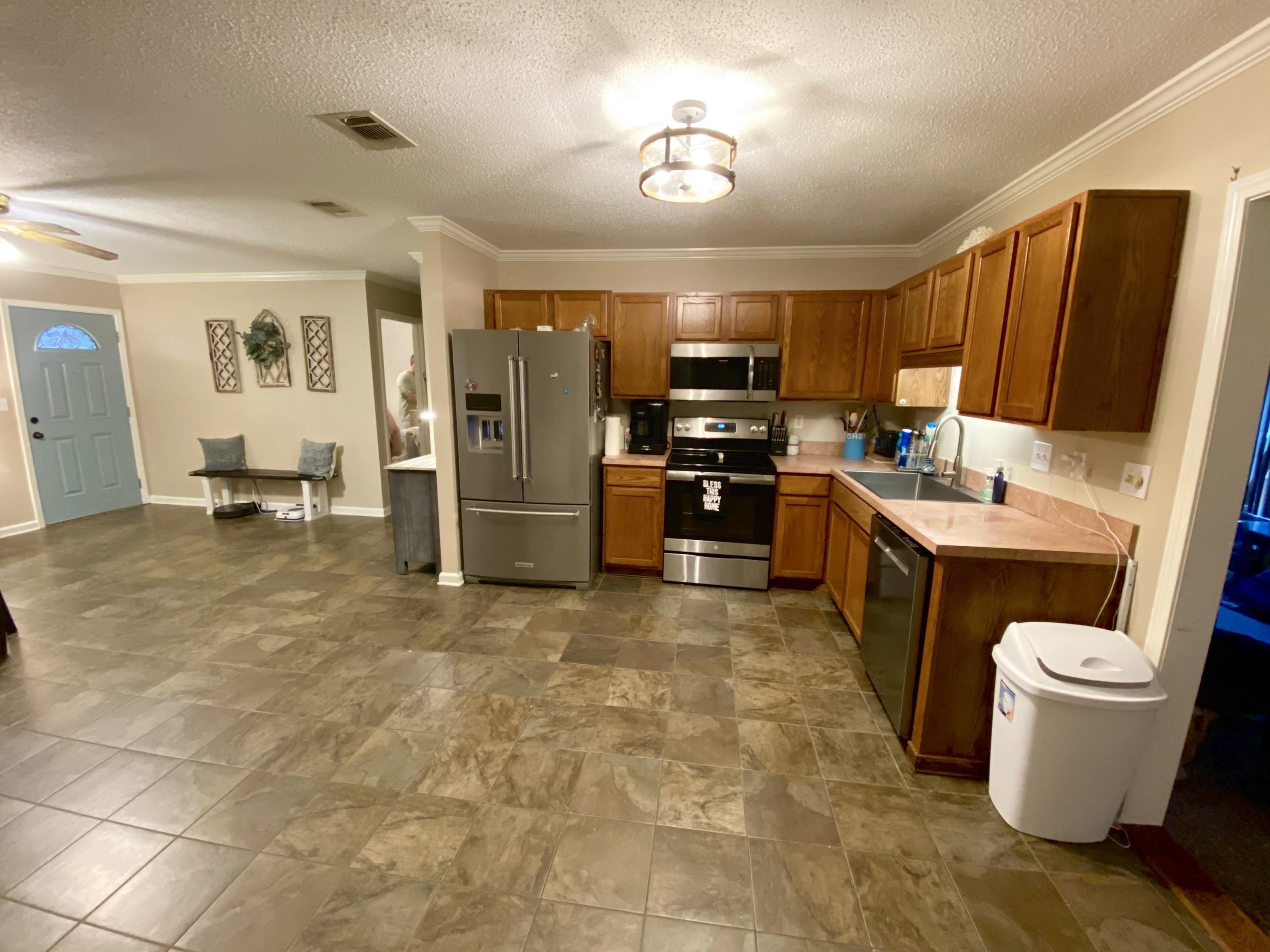 MAGNOLIA CREEK PHASE 2 - Residential