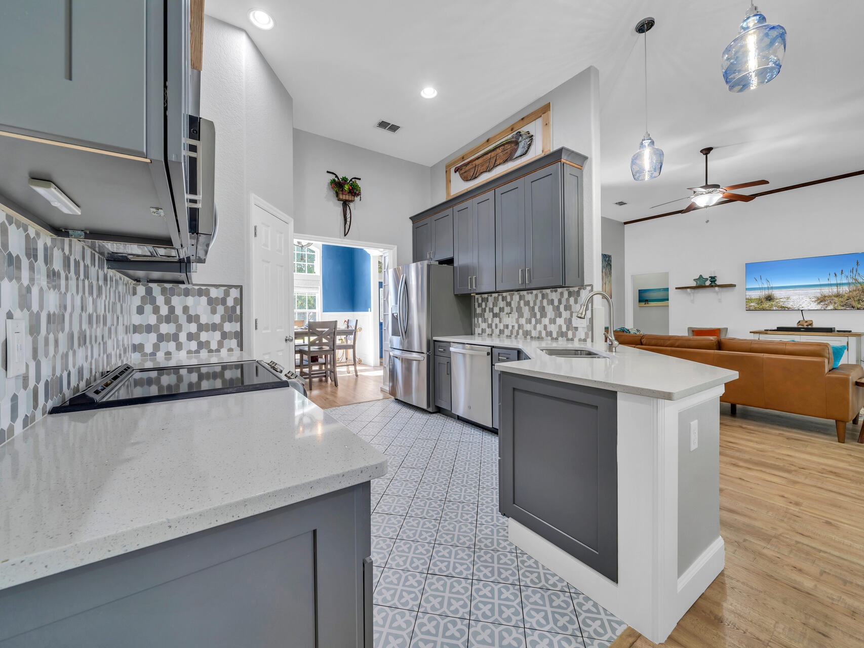 HAMMOCK BAY - Residential