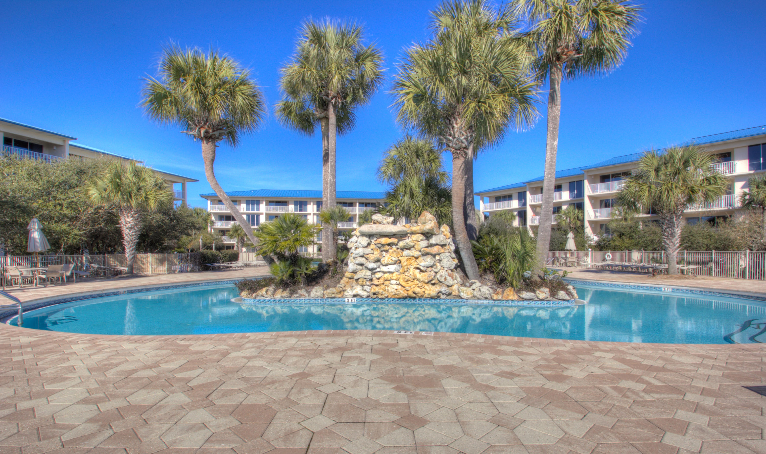 HIGH POINTE RESORT CONDO - Residential