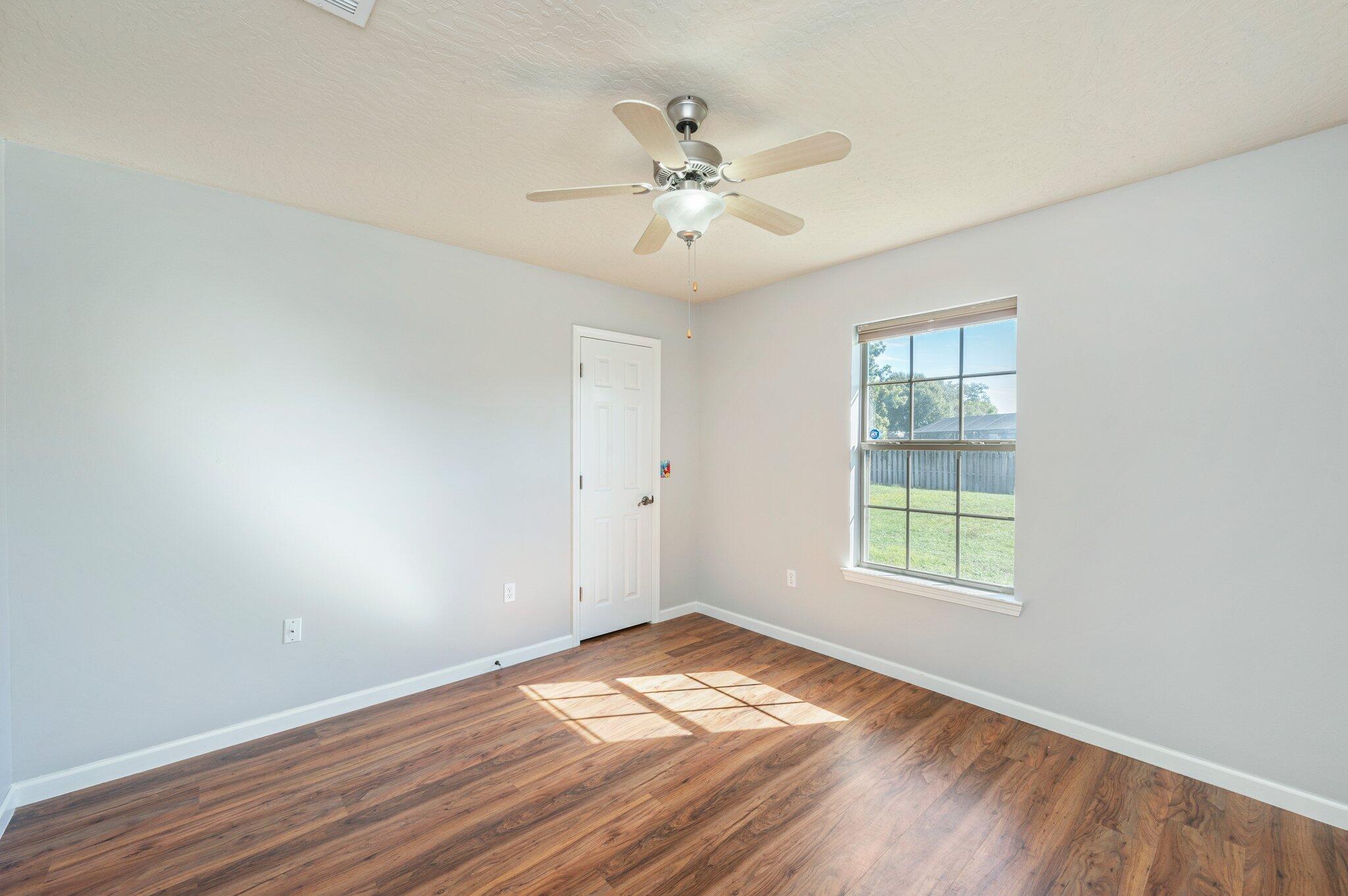 LEE FARMS PH I LOT 5 BLK D - Residential