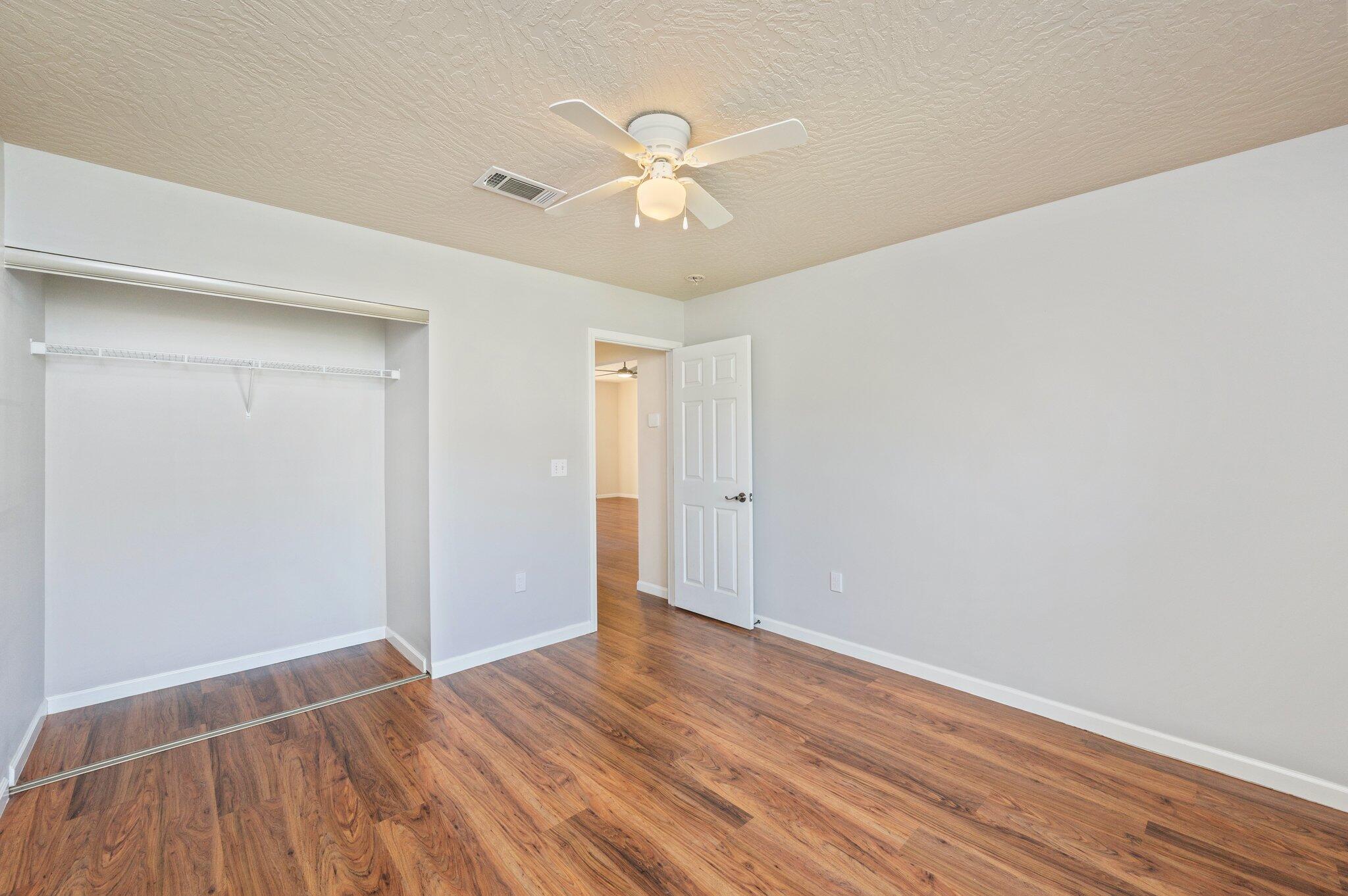 LEE FARMS PH I LOT 5 BLK D - Residential