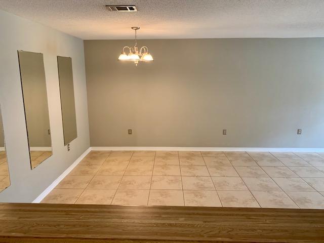 CANTERBURY WOODS - Residential