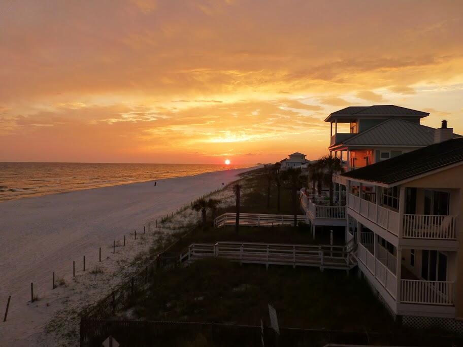 CELADON BEACH - Residential