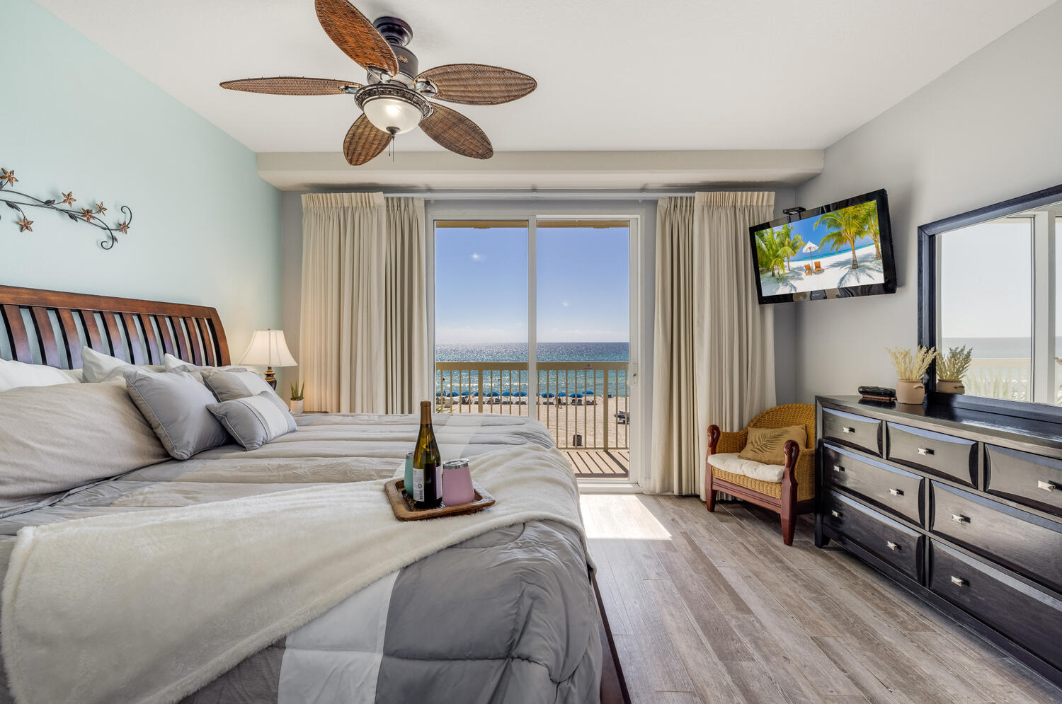 CELADON BEACH - Residential
