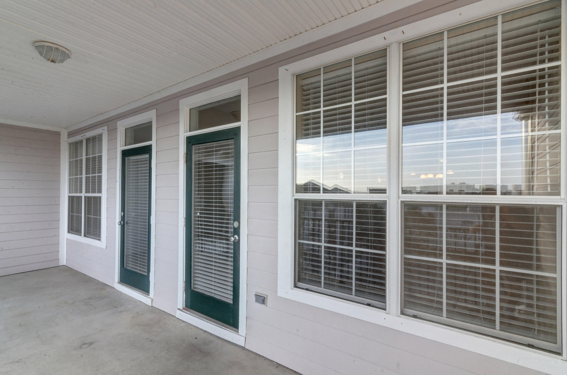 FRENCH QUARTERS - Residential