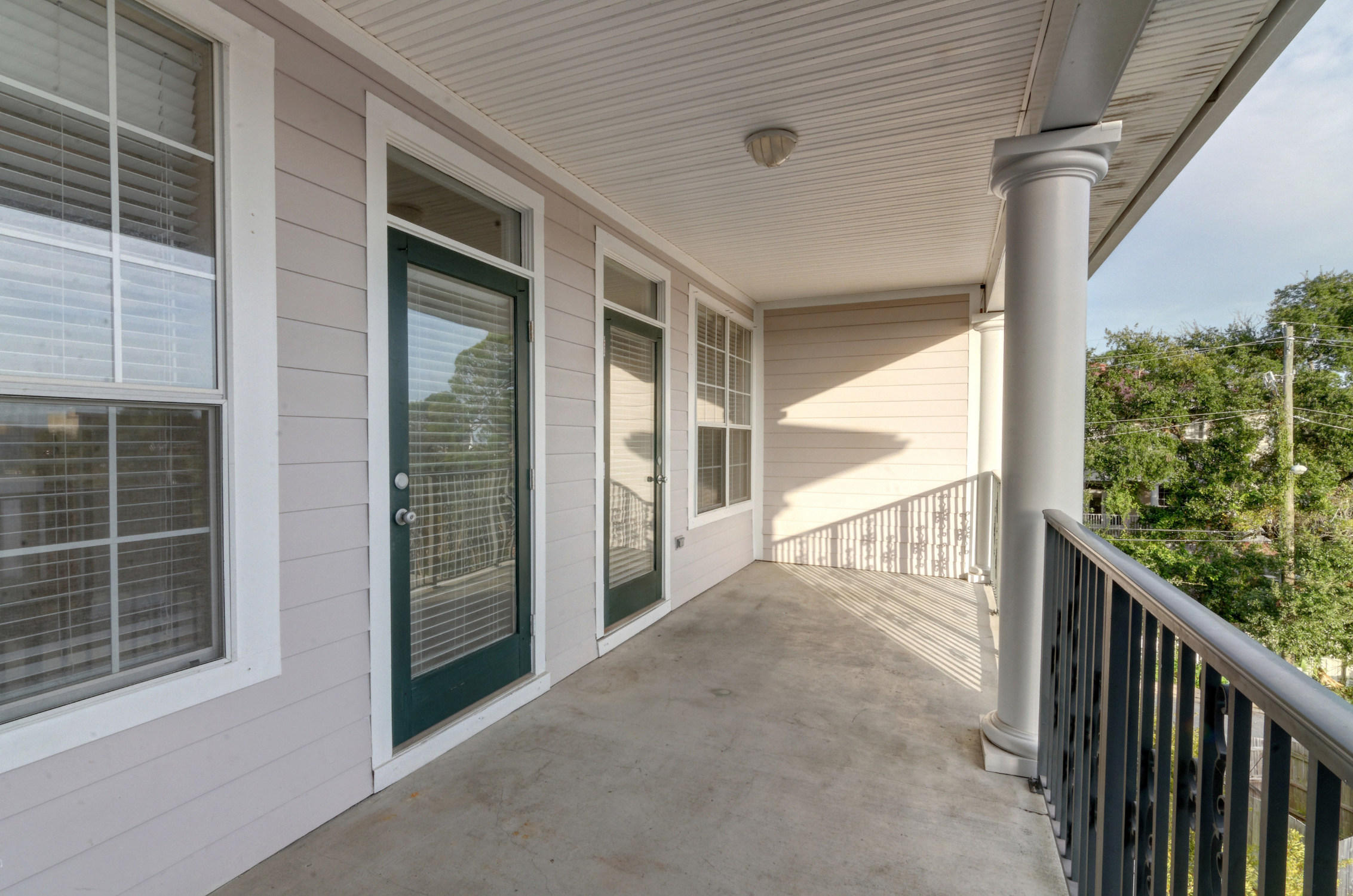 FRENCH QUARTERS - Residential